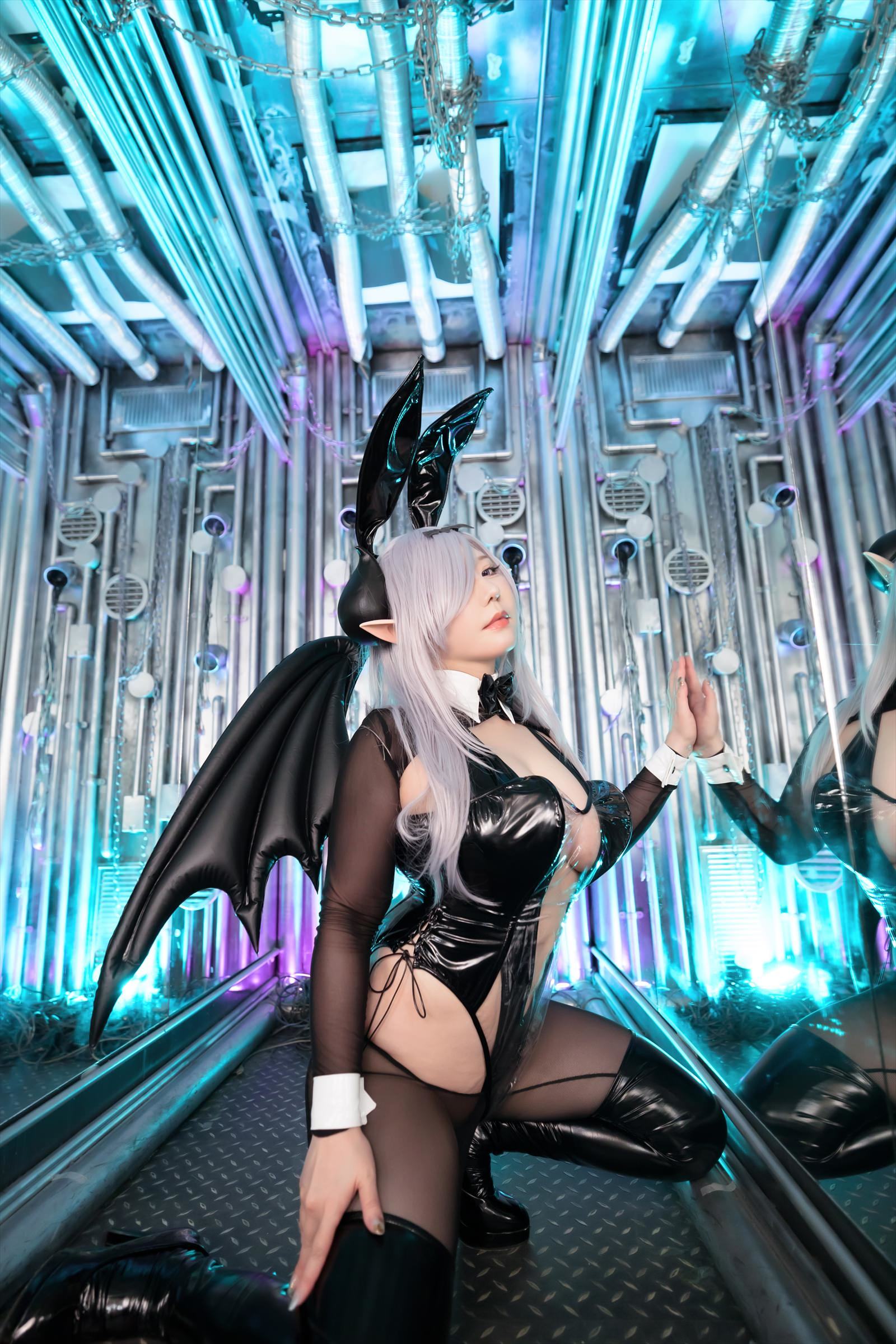 [Cosplay] [Shooting Star\'s (SAKU サク)] - SEE THROUGH BUNNY SUCCUBUS - 1