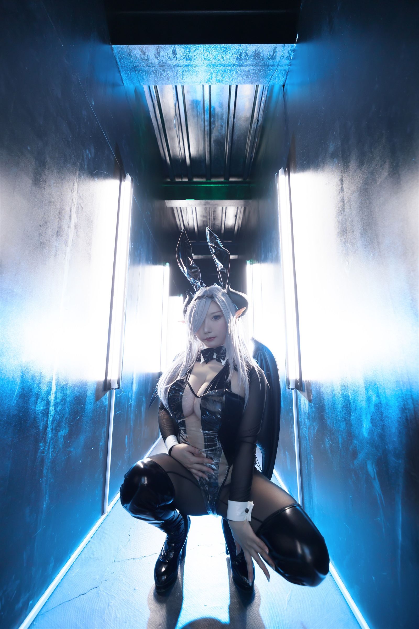 [Cosplay] [Shooting Star\'s (SAKU サク)] - SEE THROUGH BUNNY SUCCUBUS - 1