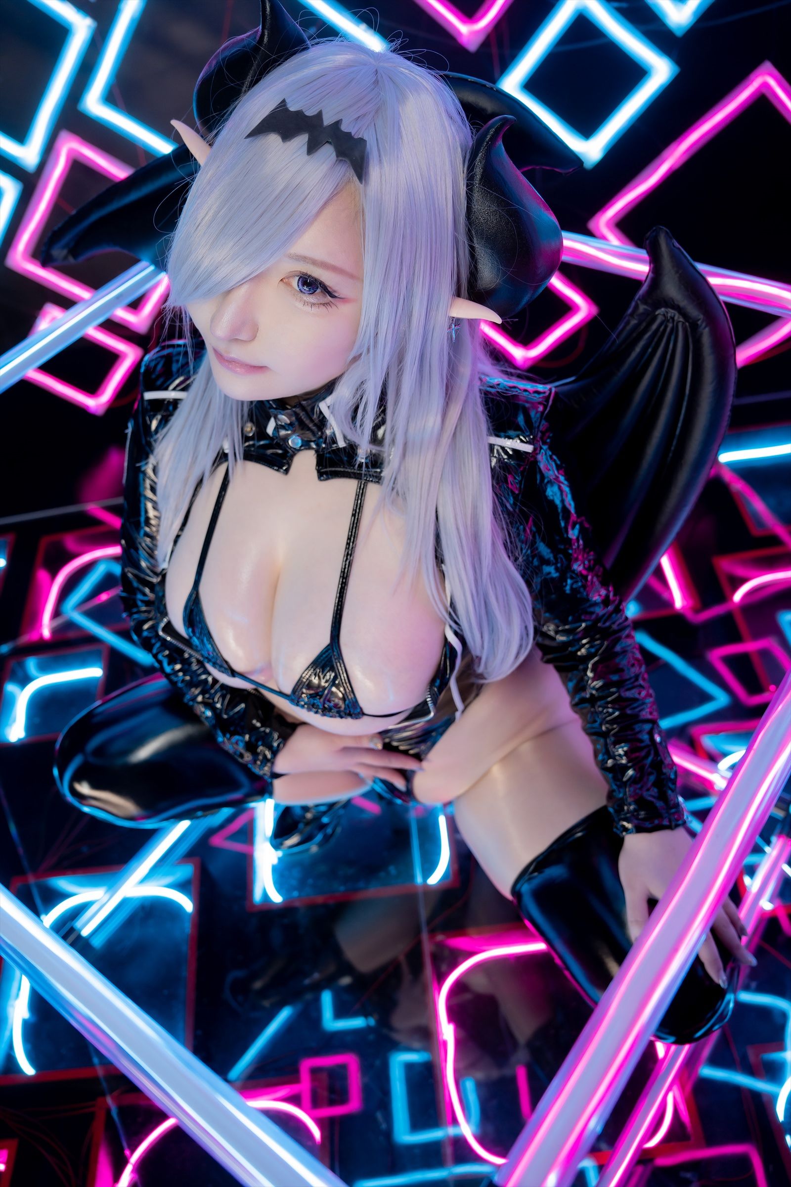 [Cosplay] [Shooting Star\'s (SAKU サク)] - SEE THROUGH BUNNY SUCCUBUS - 2