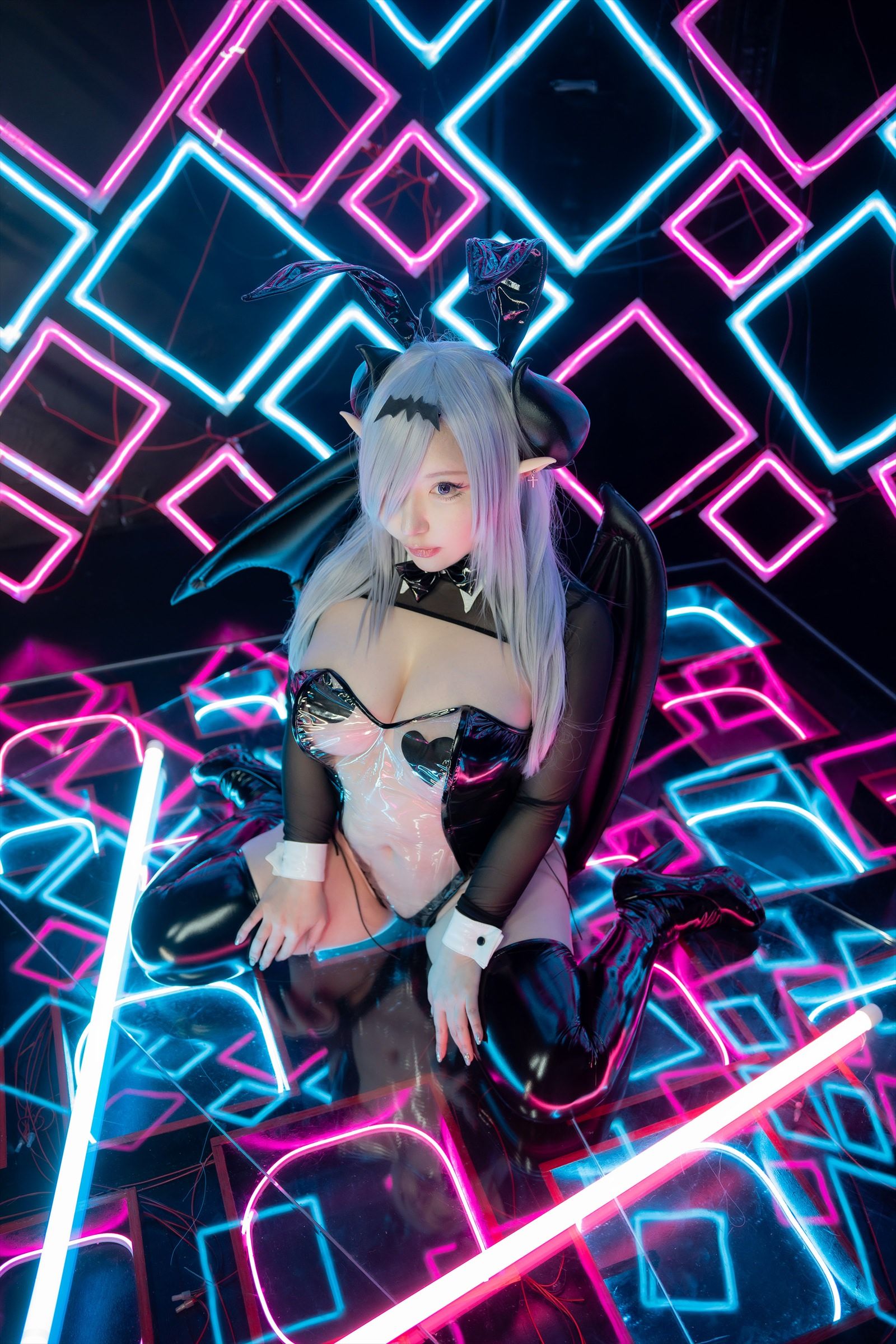 [Cosplay] [Shooting Star\'s (SAKU サク)] - SEE THROUGH BUNNY SUCCUBUS - 2