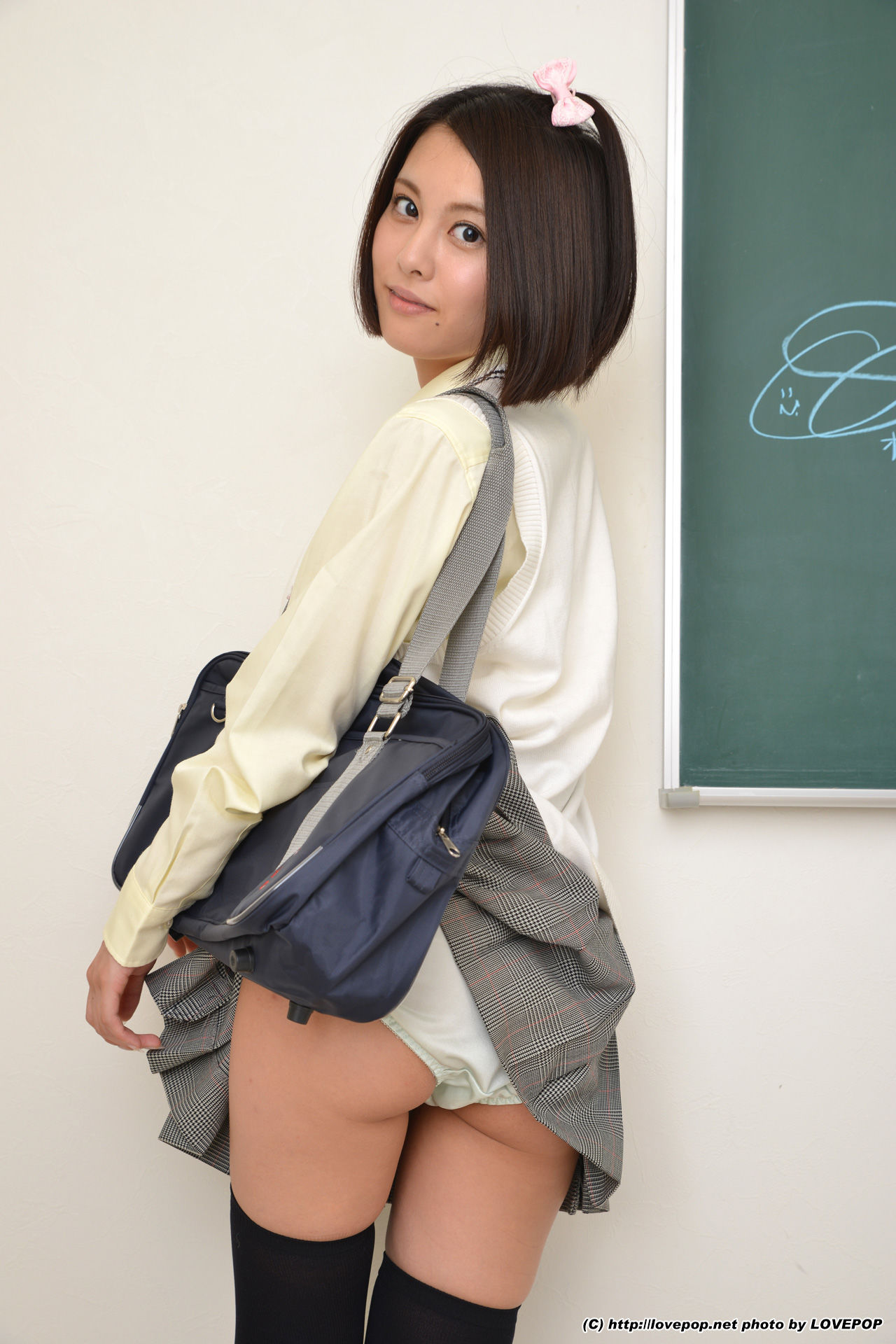 [LOVEPOP] China Matsuoka 松岡ちな Photoset 04