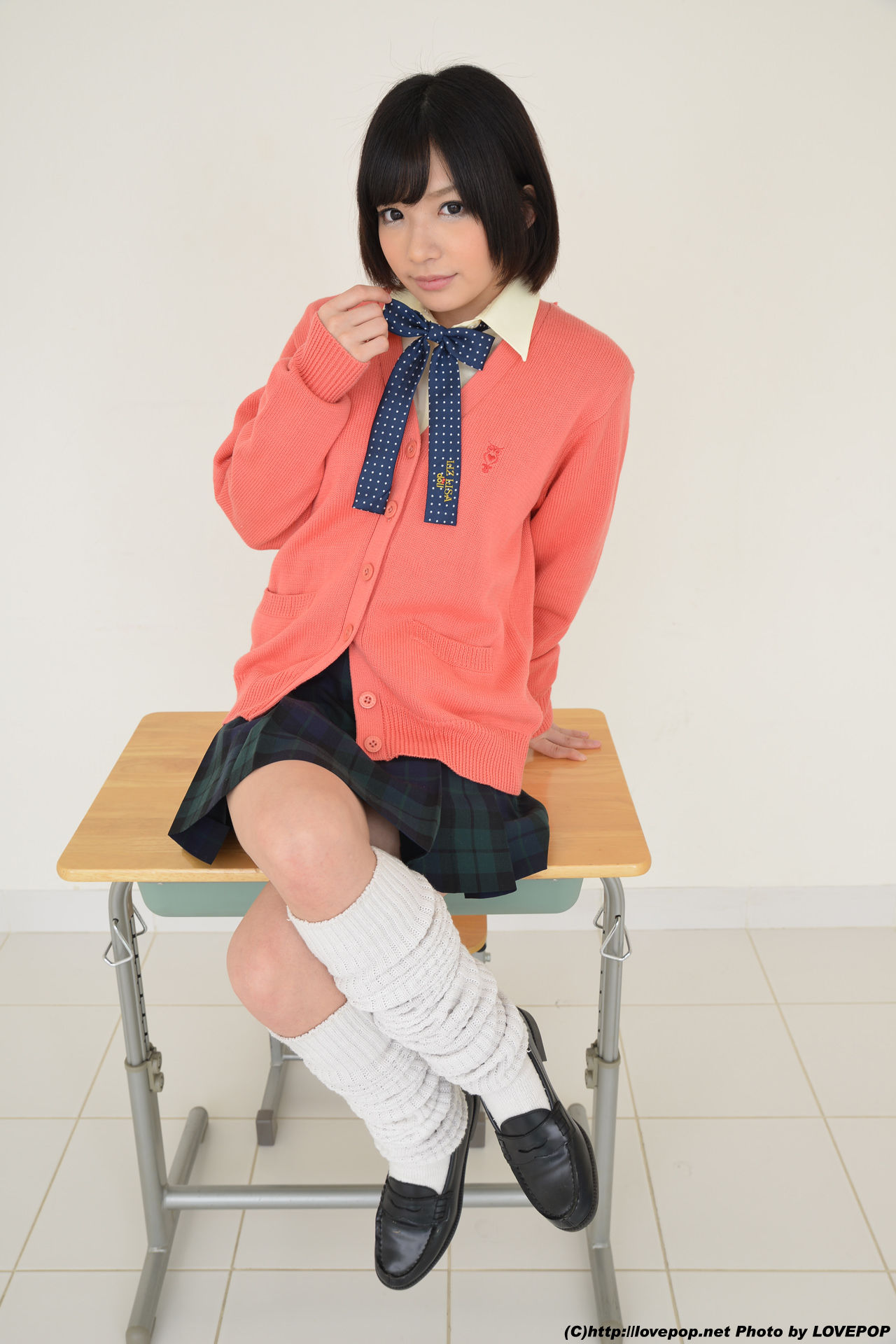 [LOVEPOP] Urumi Narumi 成海うるみ Photoset 02