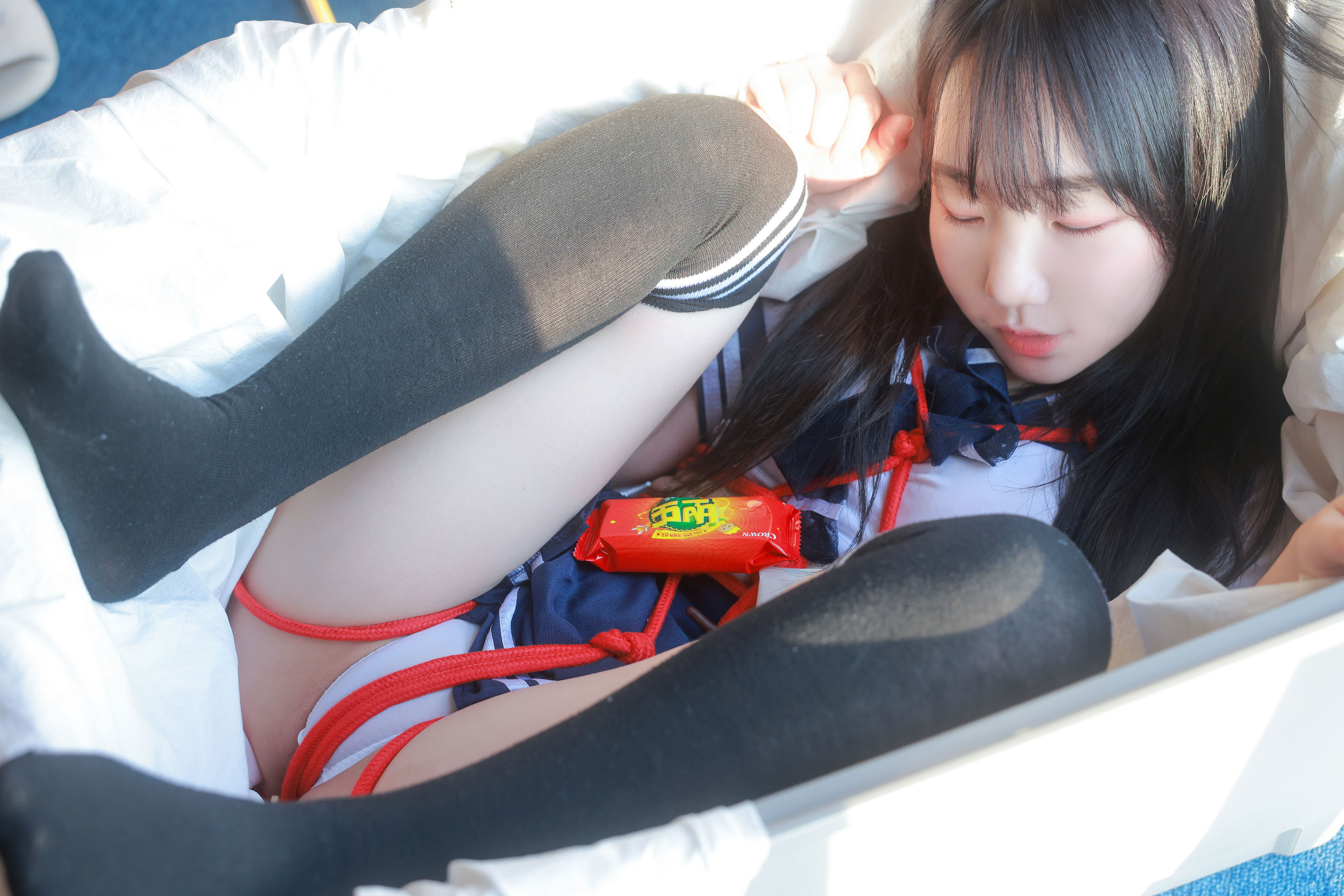 [SWEETBOX] Yeri - Packaging girl Normal - 1
