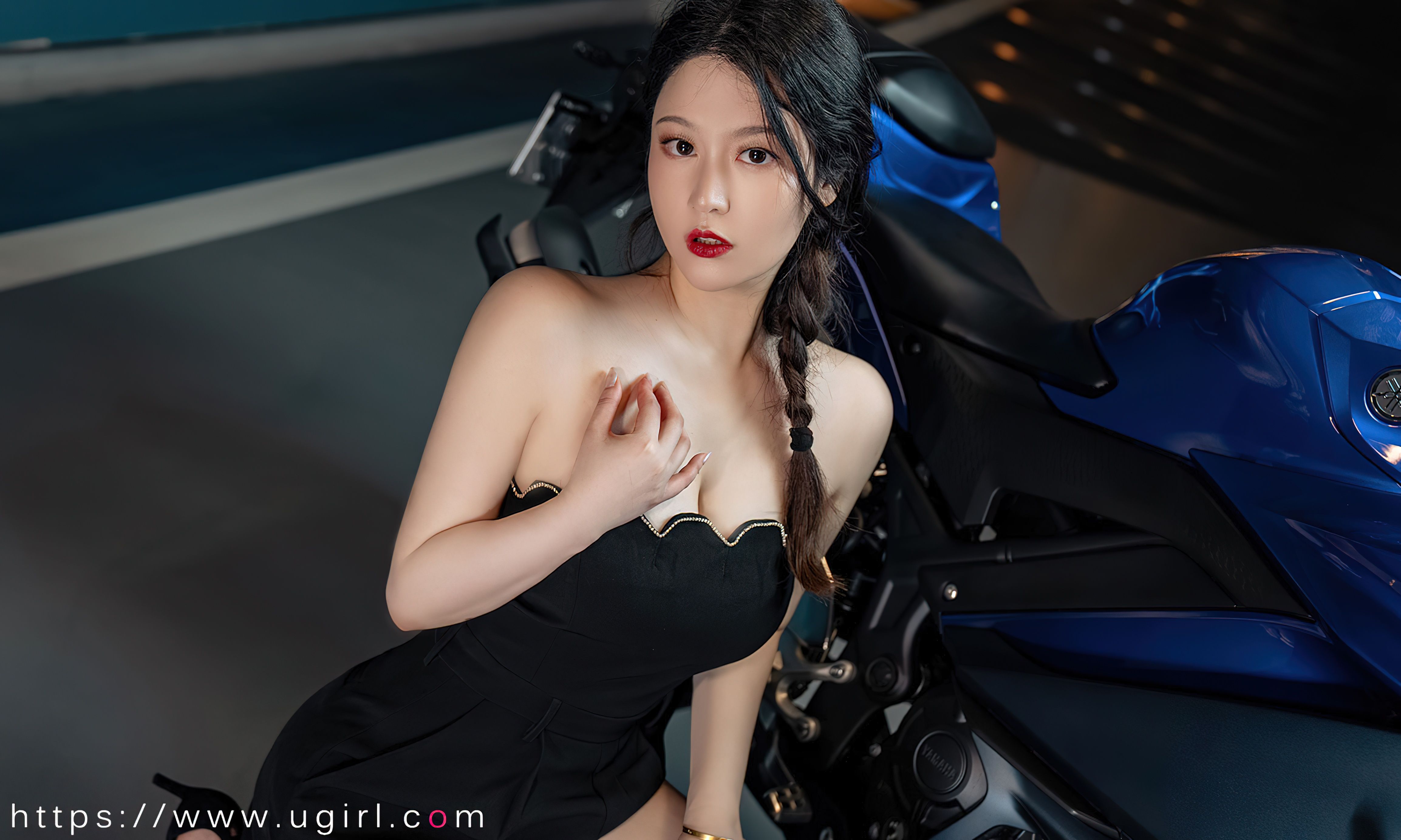 [Ugirls]爱尤物 No.2661 想牵你的手 钟晴