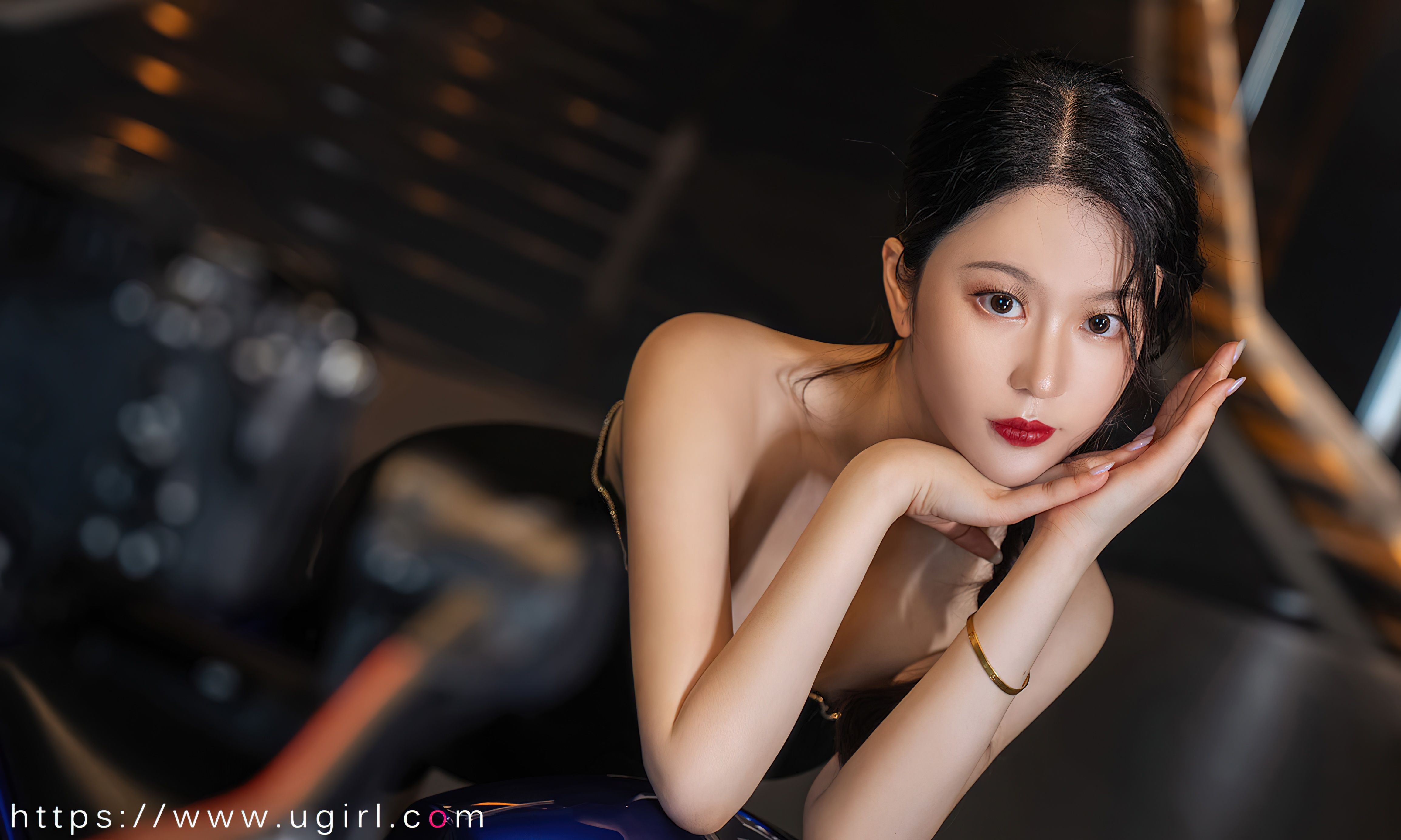 [Ugirls]爱尤物 No.2661 想牵你的手 钟晴