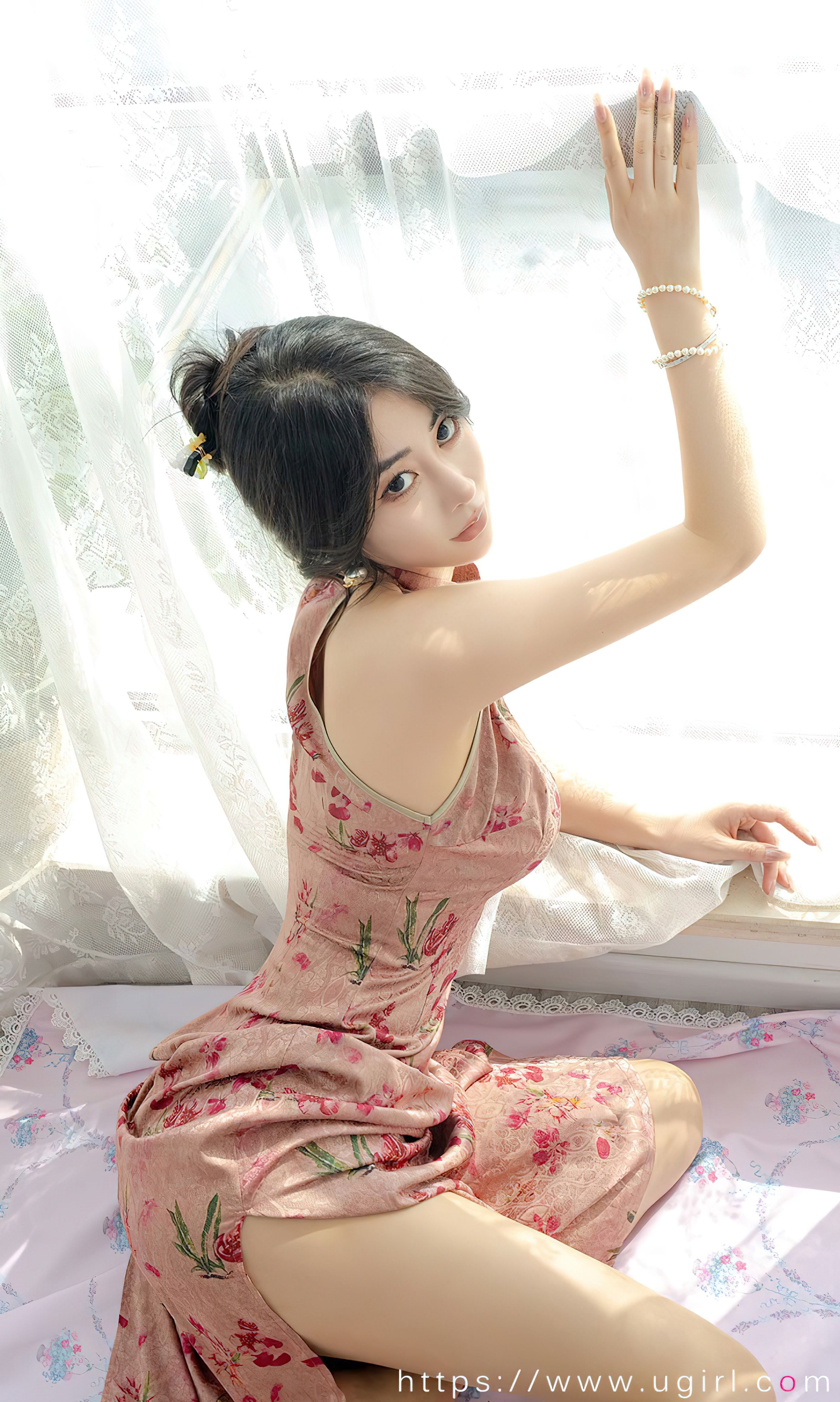 [Ugirls]爱尤物 No.2662 故事的谜底 穆菲菲