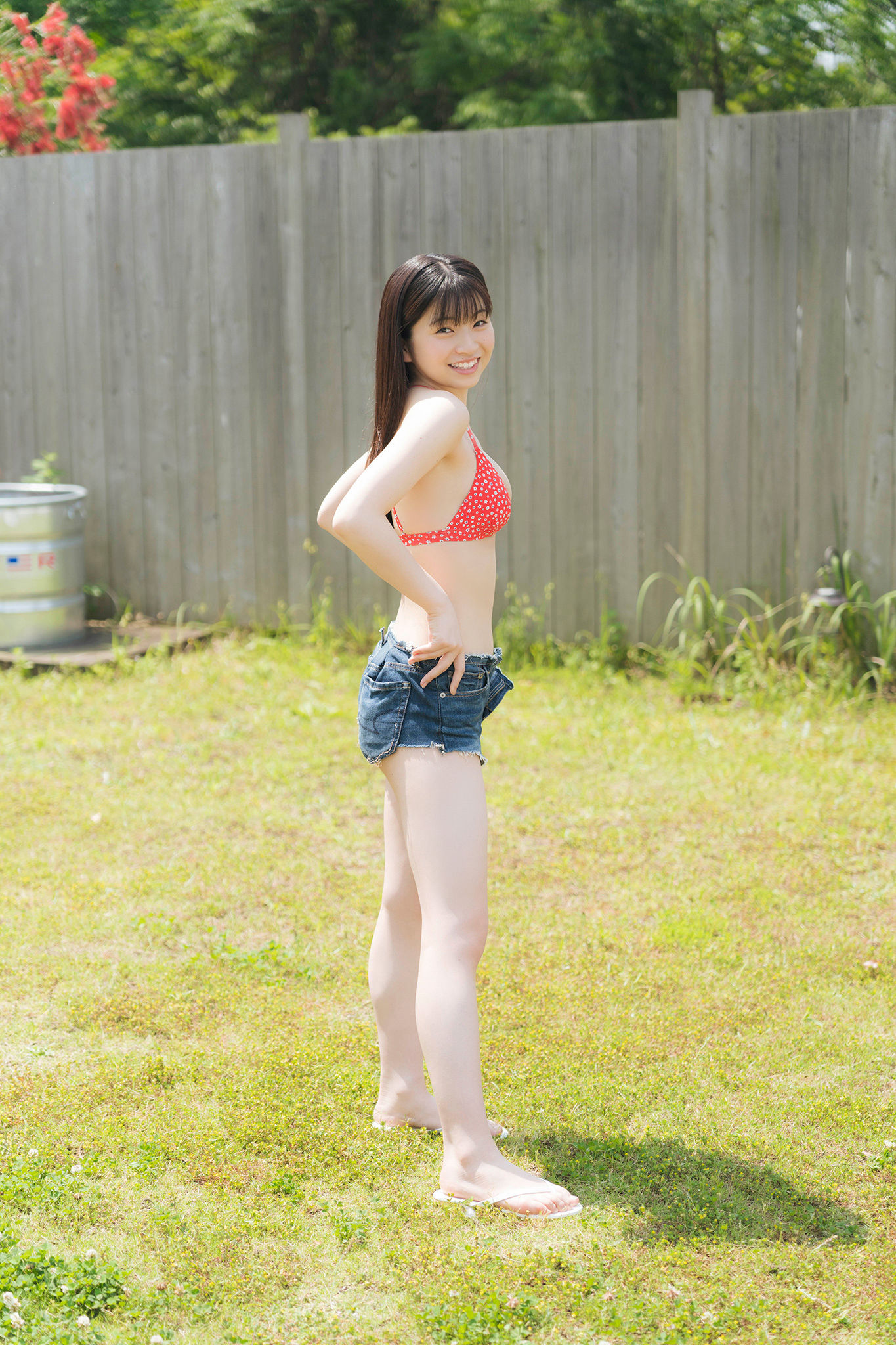 [Yanmaga Web] Sasaki Honoka (Up Up Girls (2)) NEXT Oshi Girl! 02 Paid