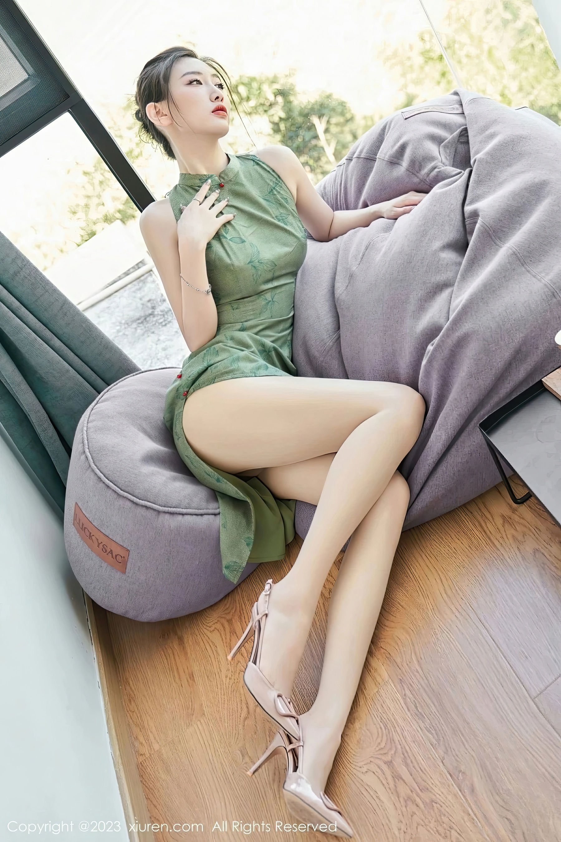[秀人XiuRen] 2023.08.03 No.7181 沈青黛
