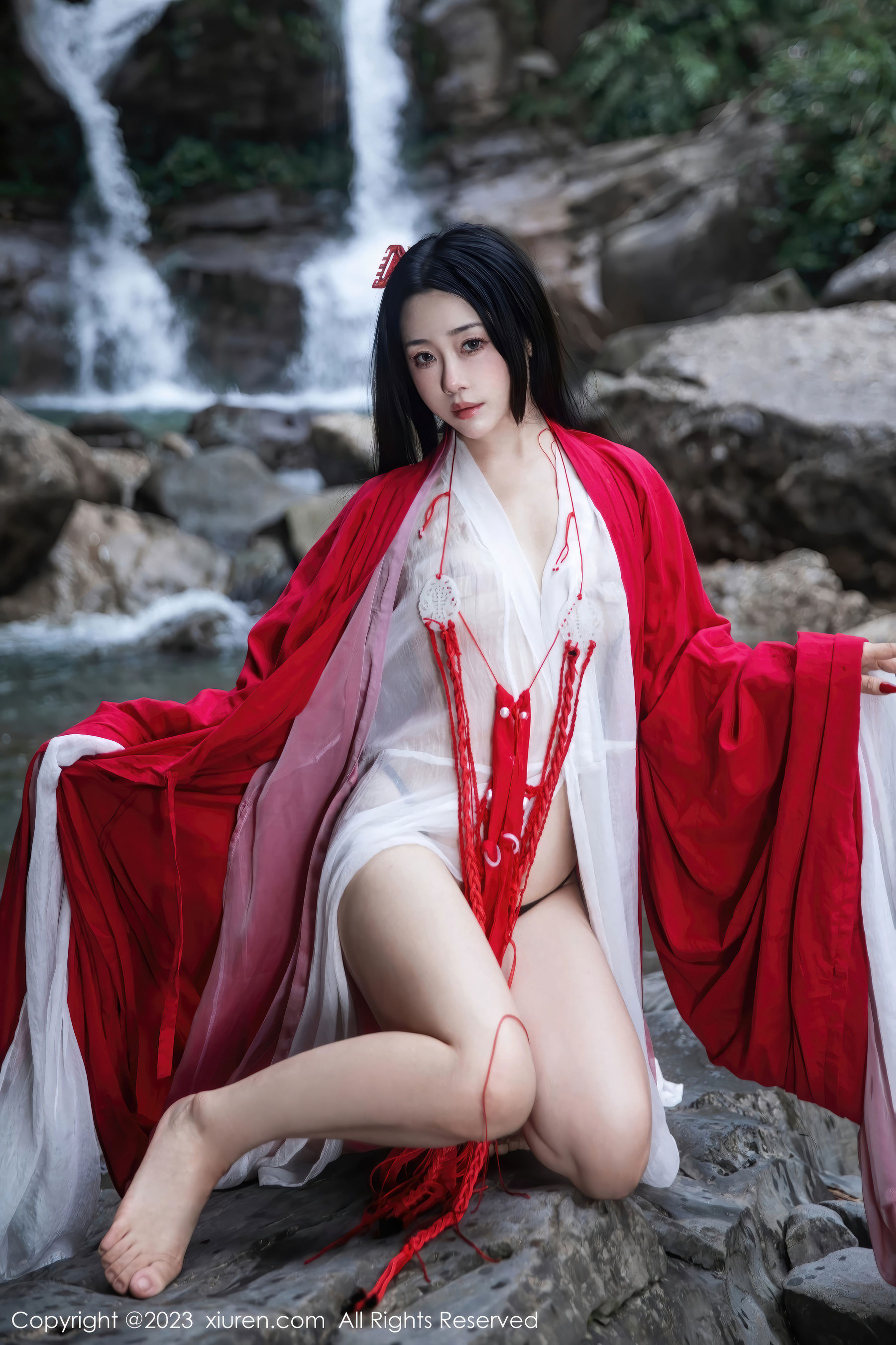 [秀人XiuRen] 2023.08.28 No.7295 严利娅