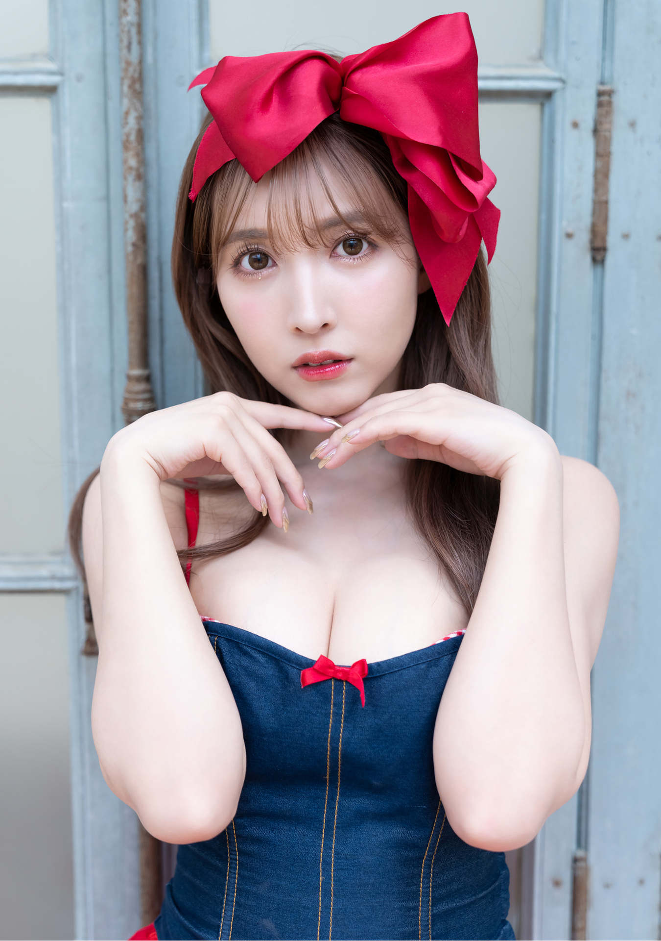 三上悠亜 写真集『Cute Juice』