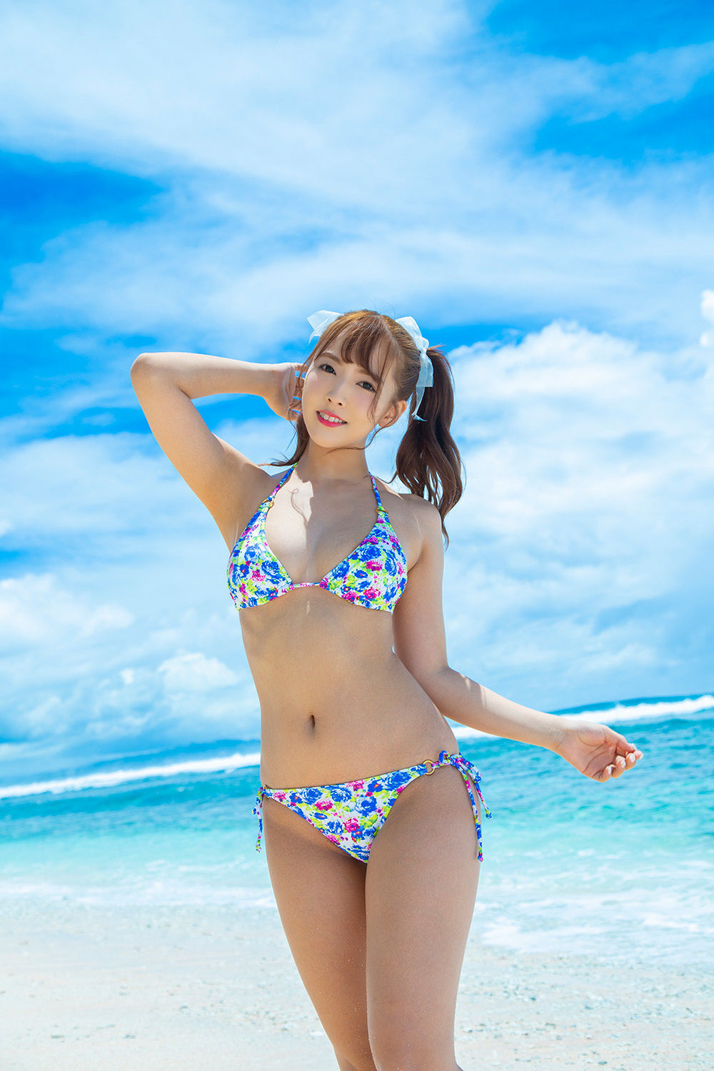 三上悠亜 写真集『RINGERIE Book 22』