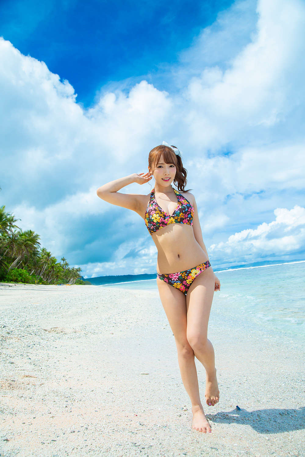 三上悠亜 写真集『RINGERIE Book 22』