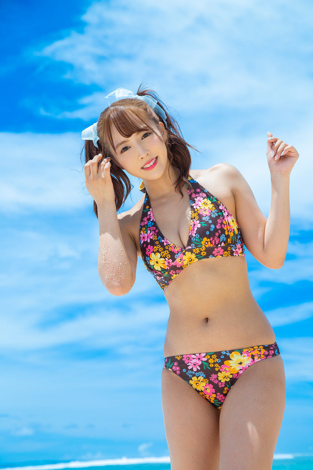 三上悠亜 写真集『RINGERIE Book 22』
