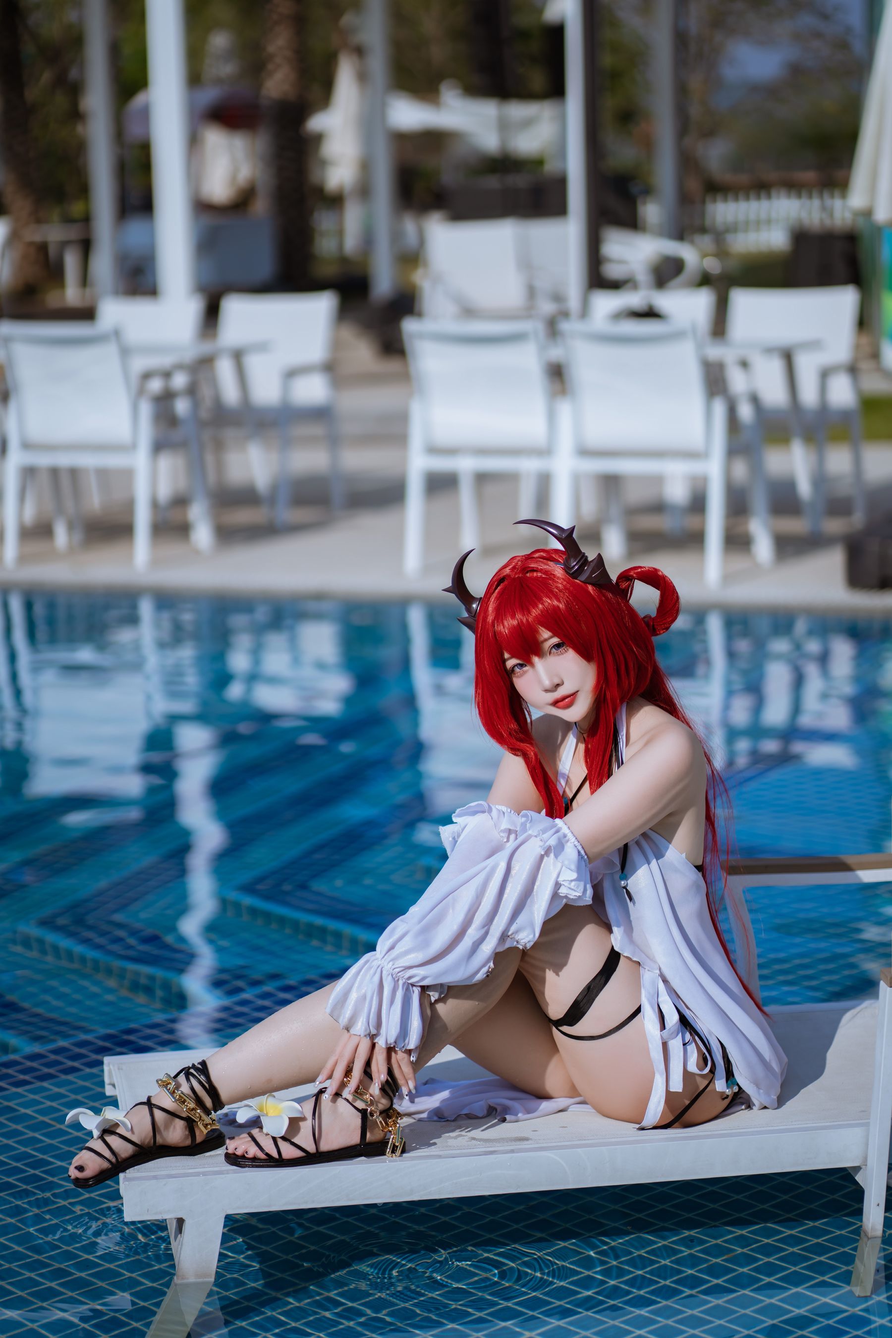 人气Coser 二佐Nisa - 泰拉夏日纪事 史尔特尔泳装