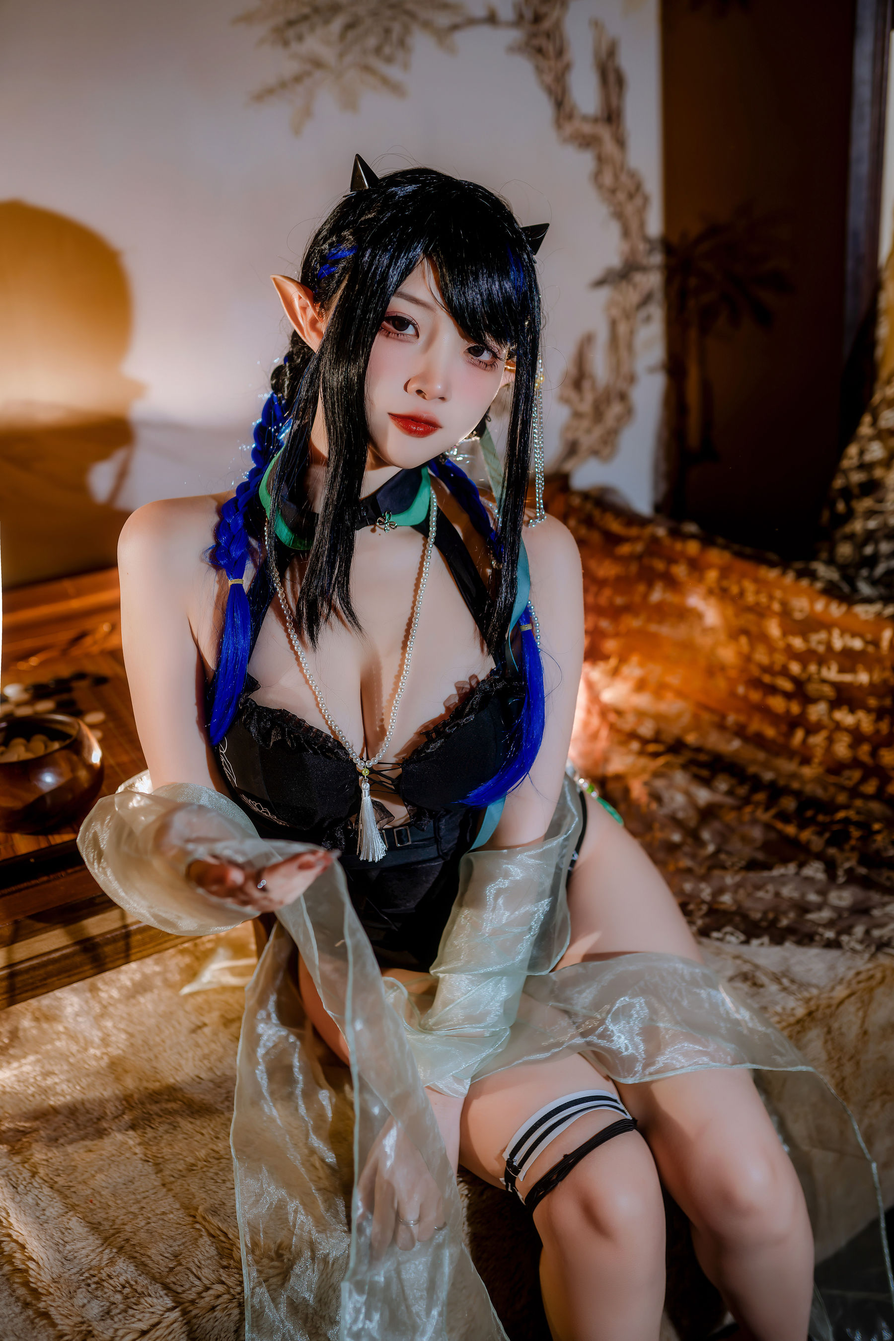 人气Coser 二佐Nisa - 泰拉夏日纪事 方舟夜半泳装