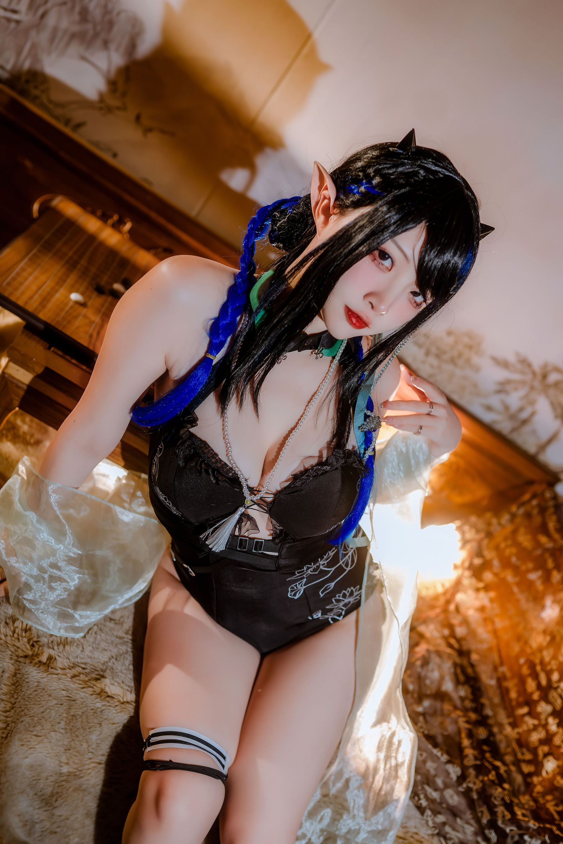人气Coser 二佐Nisa - 泰拉夏日纪事 方舟夜半泳装
