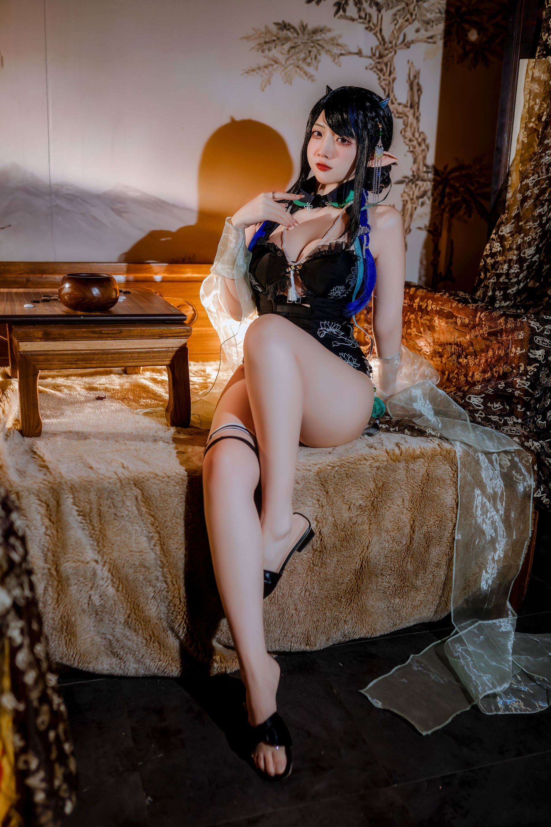 人气Coser 二佐Nisa - 泰拉夏日纪事 方舟夜半泳装
