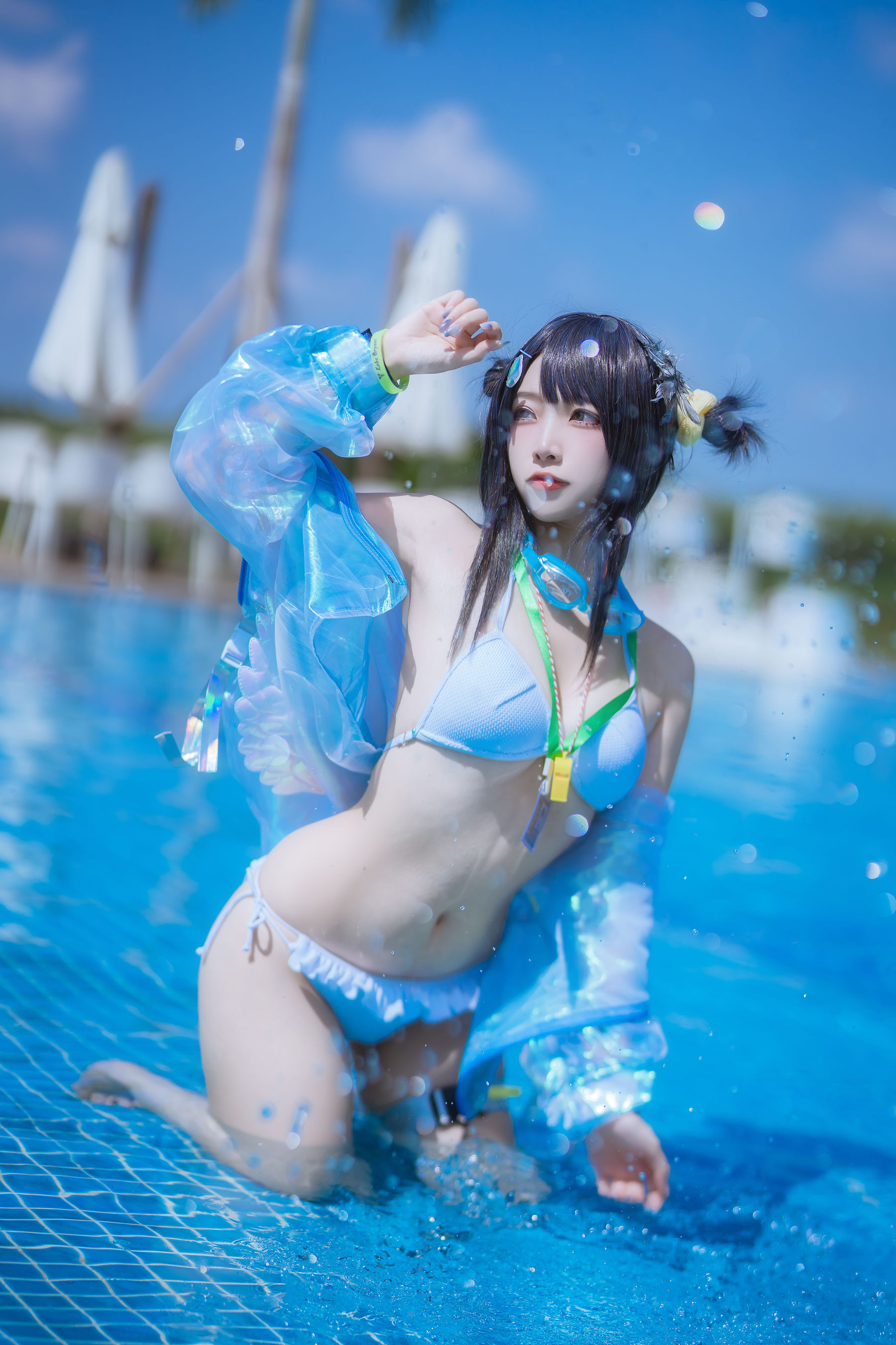 人气Coser 二佐Nisa - 泰拉夏日纪事 方舟羽毛笔泳装