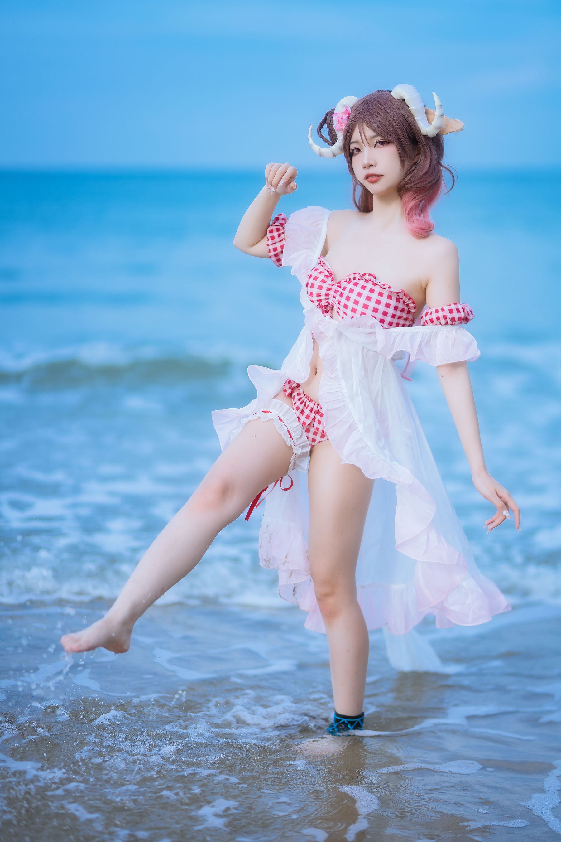 人气Coser 二佐Nisa - 泰拉夏日纪事 艾雅法拉泳装