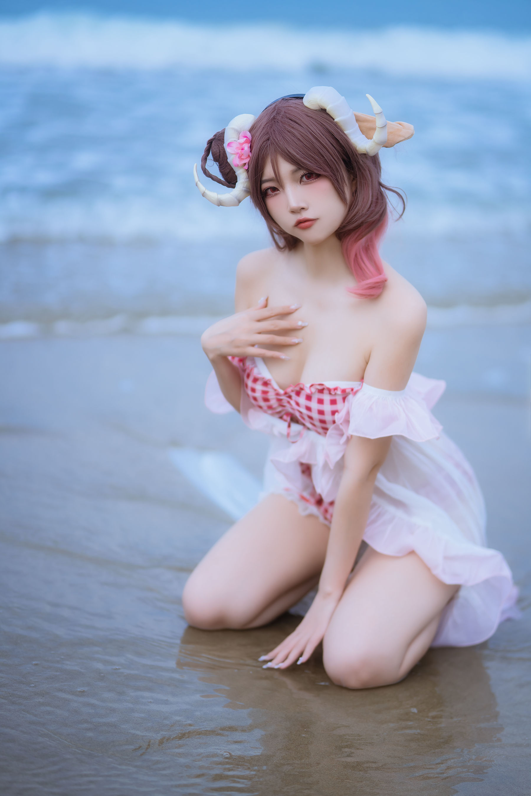 人气Coser 二佐Nisa - 泰拉夏日纪事 艾雅法拉泳装