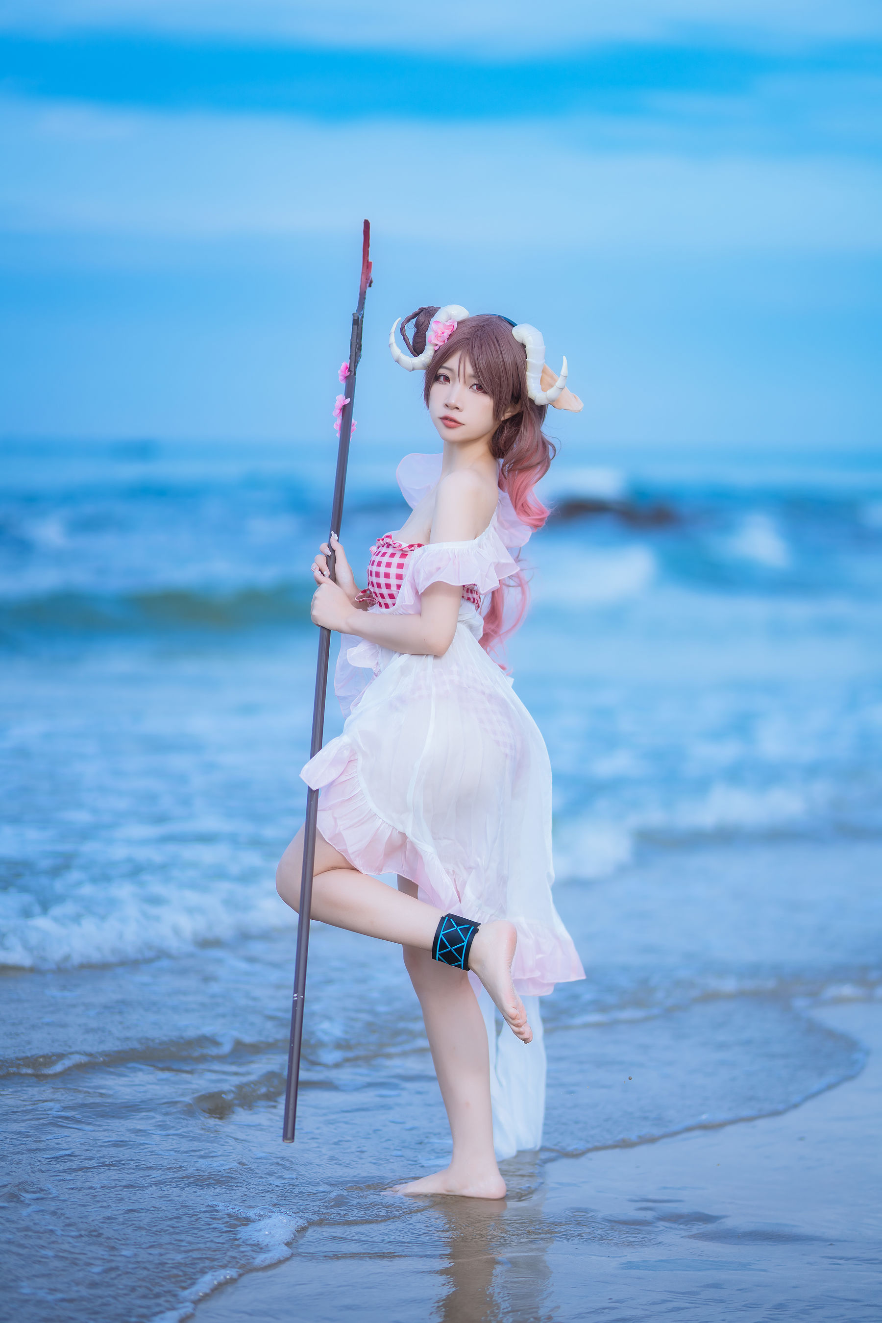 人气Coser 二佐Nisa - 泰拉夏日纪事 艾雅法拉泳装