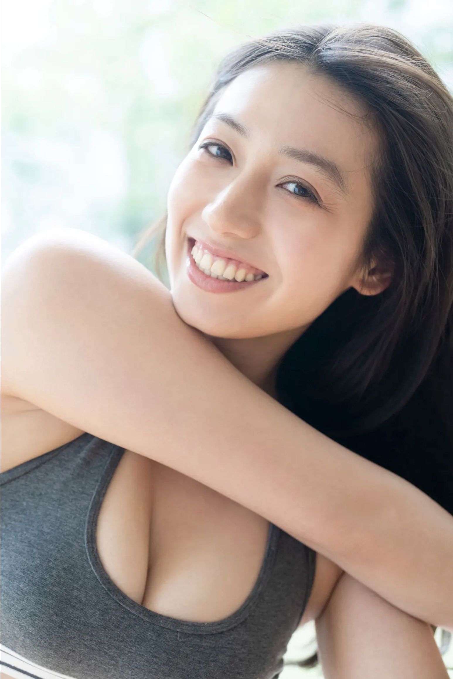 佐藤あいり 『艶めく素肌 vol.1』