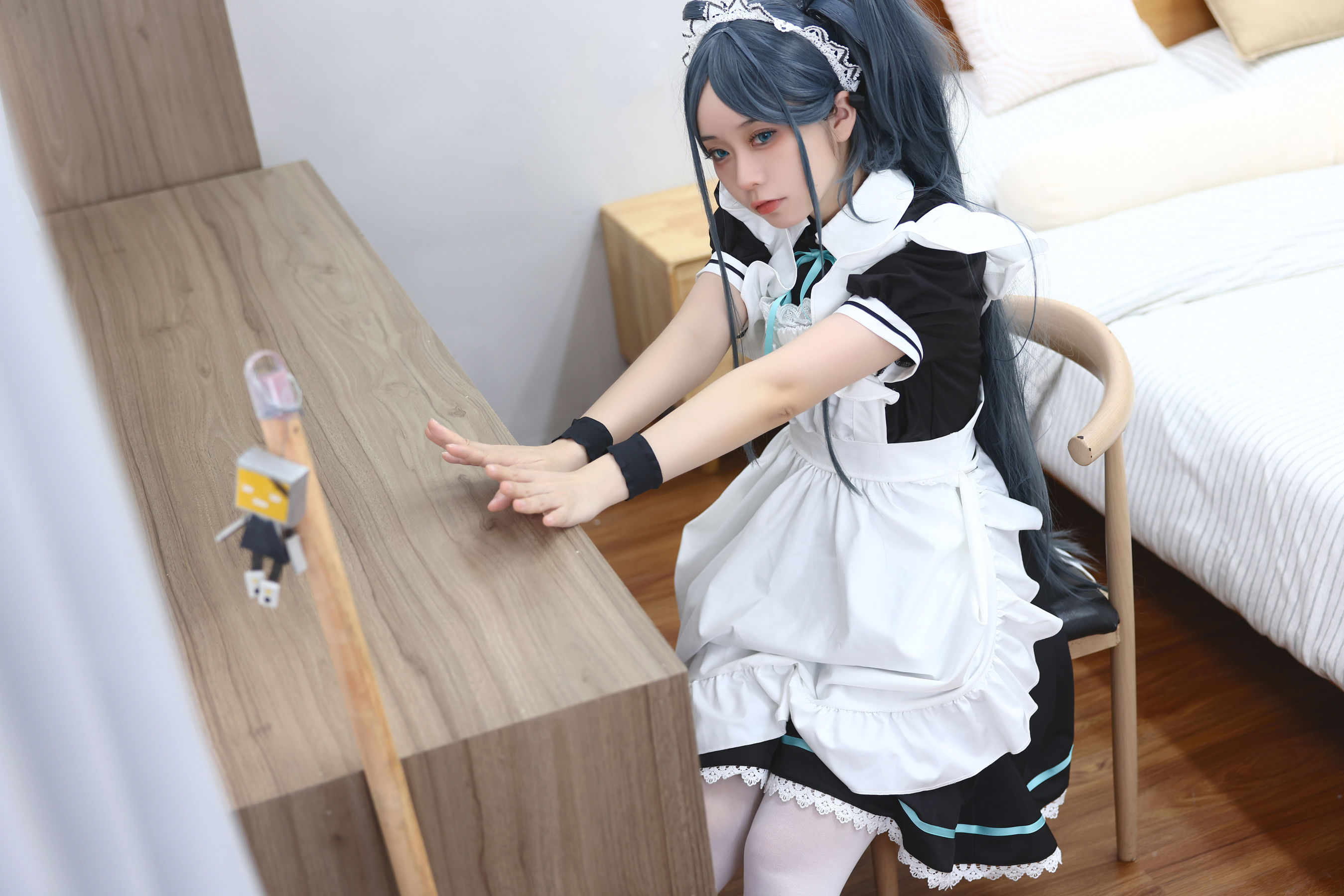 动漫博主G44不会受伤 - 碧蓝档案 爱丽丝女仆