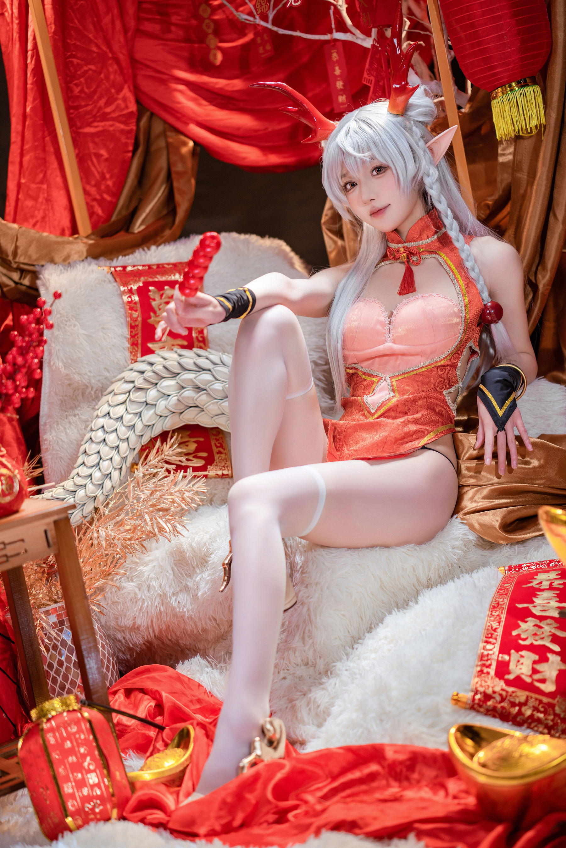 动漫博主阿包也是兔娘 - 龙妹