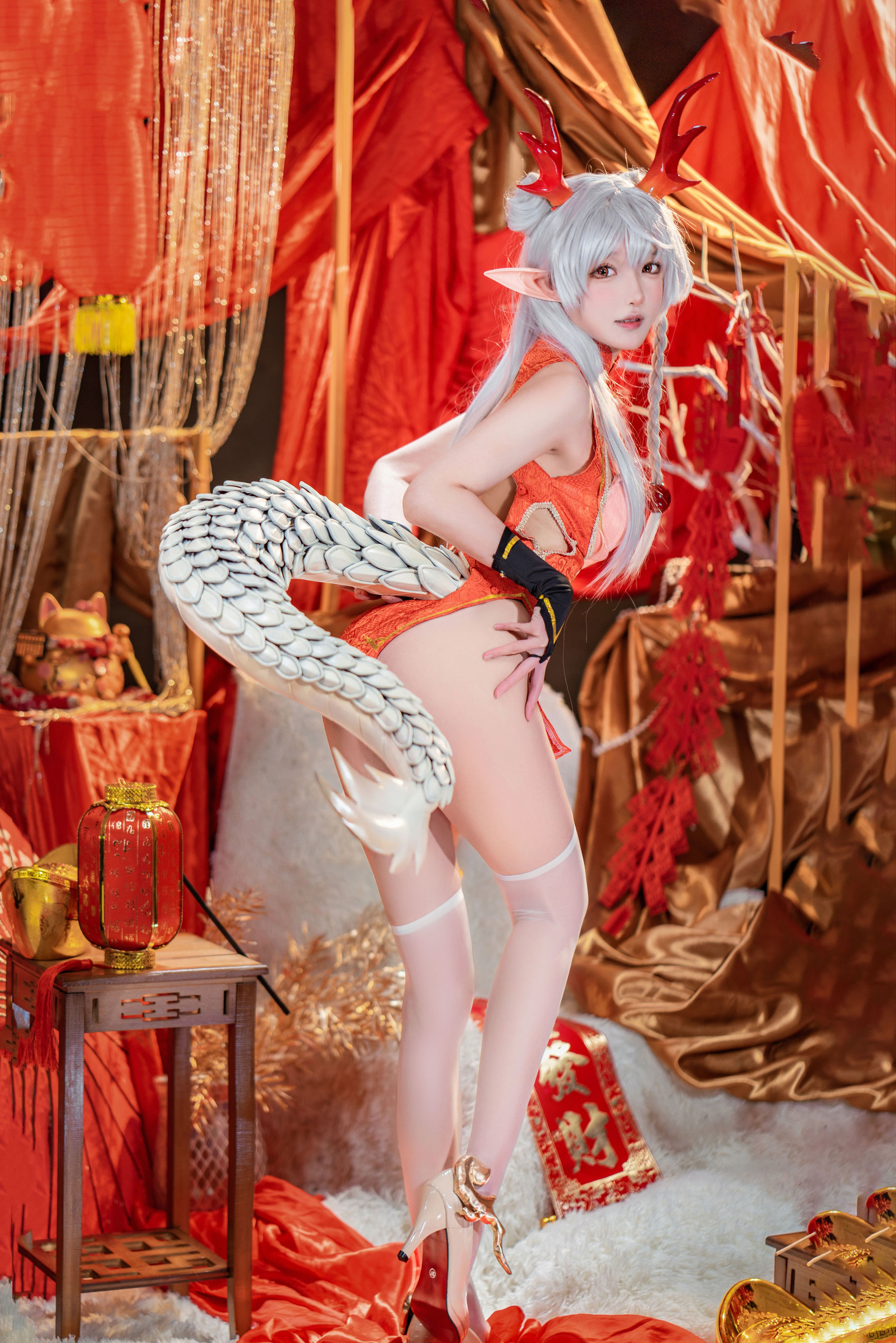 动漫博主阿包也是兔娘 - 龙妹
