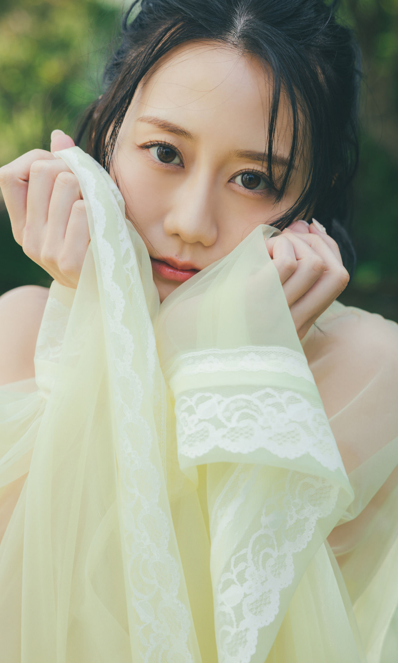 古畑奈和 写真集「Emergence」