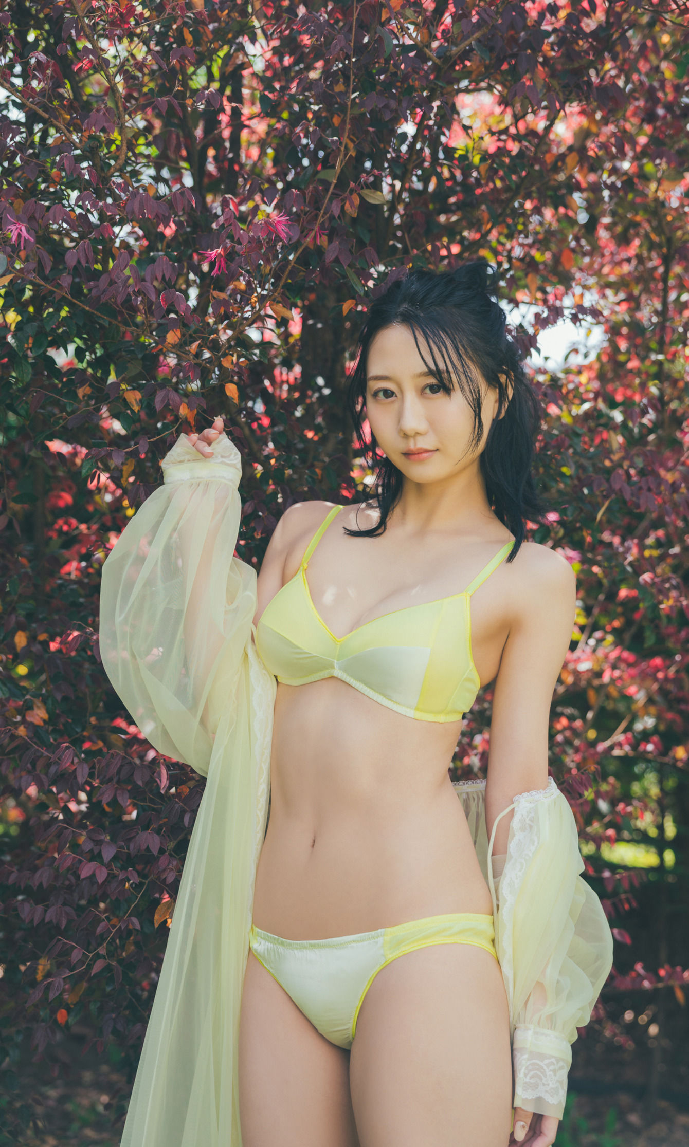 古畑奈和 写真集「Emergence」