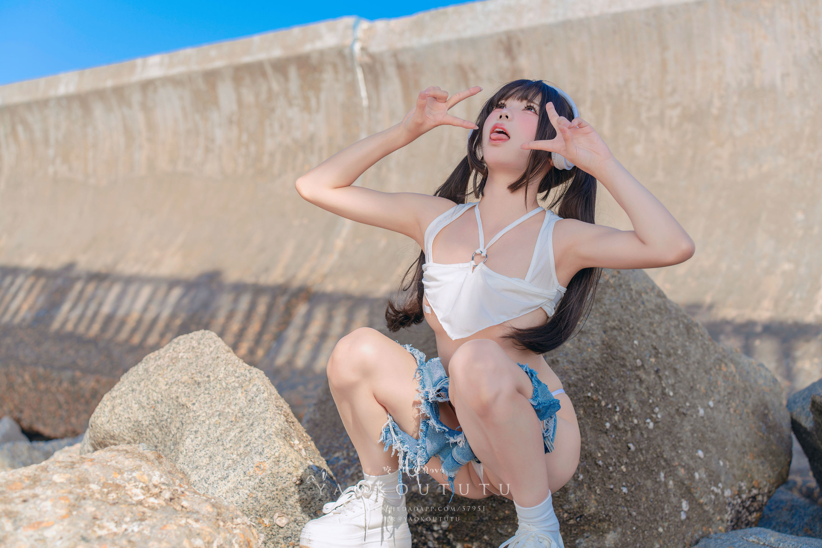 咬一口兔娘 - 海音旋律