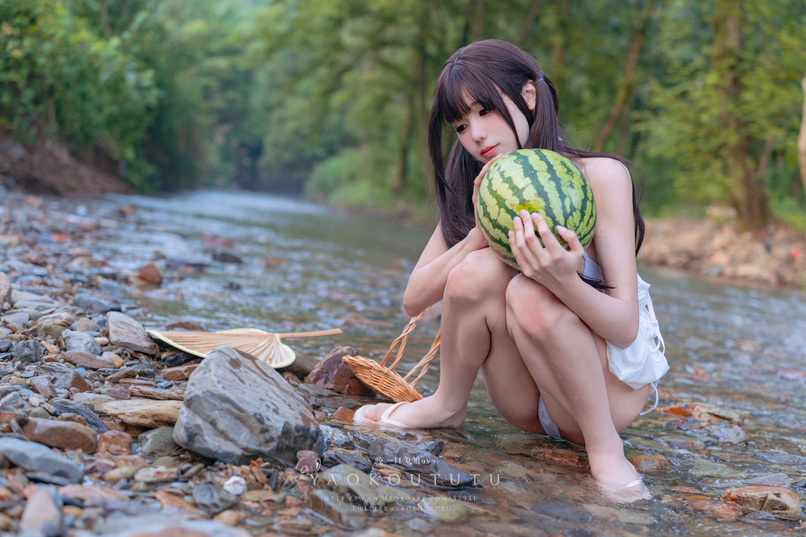 咬一口兔娘 - 溯溪之夏