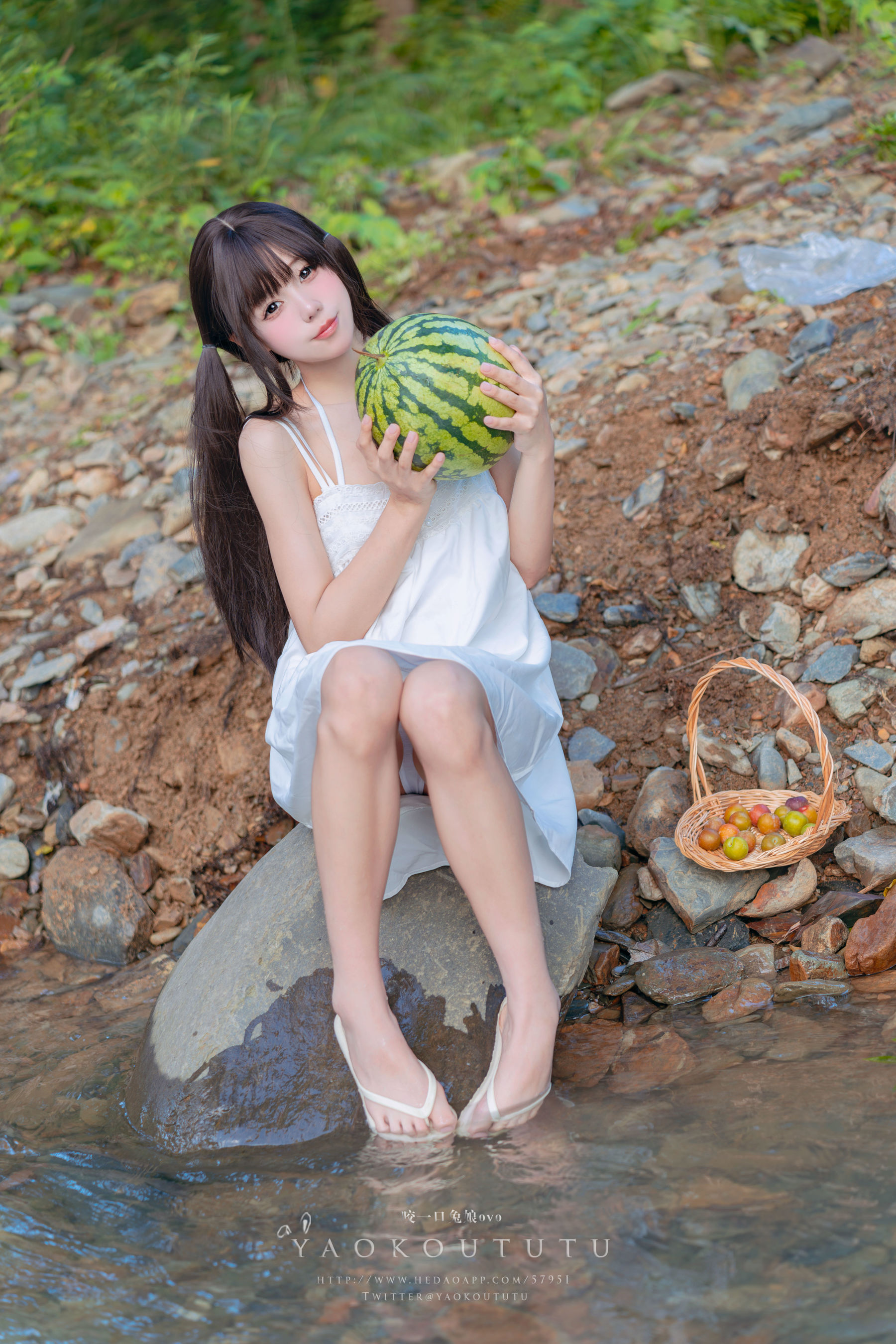 咬一口兔娘 - 溯溪之夏