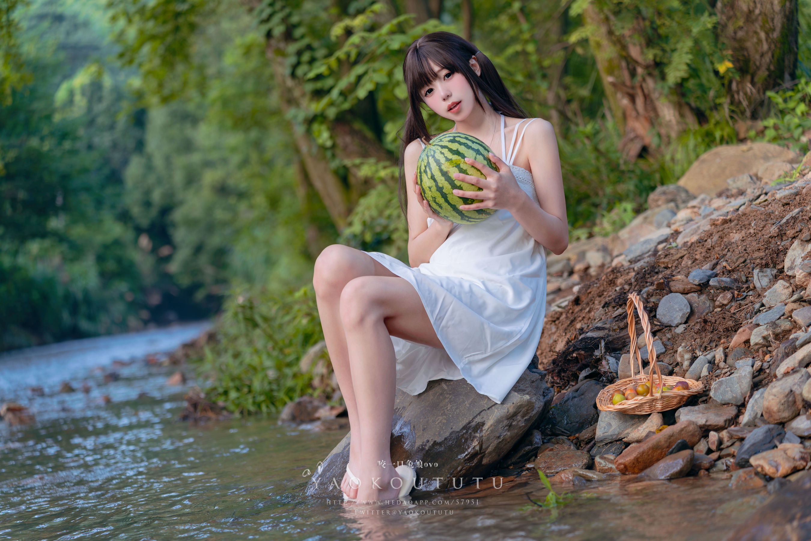 咬一口兔娘 - 溯溪之夏