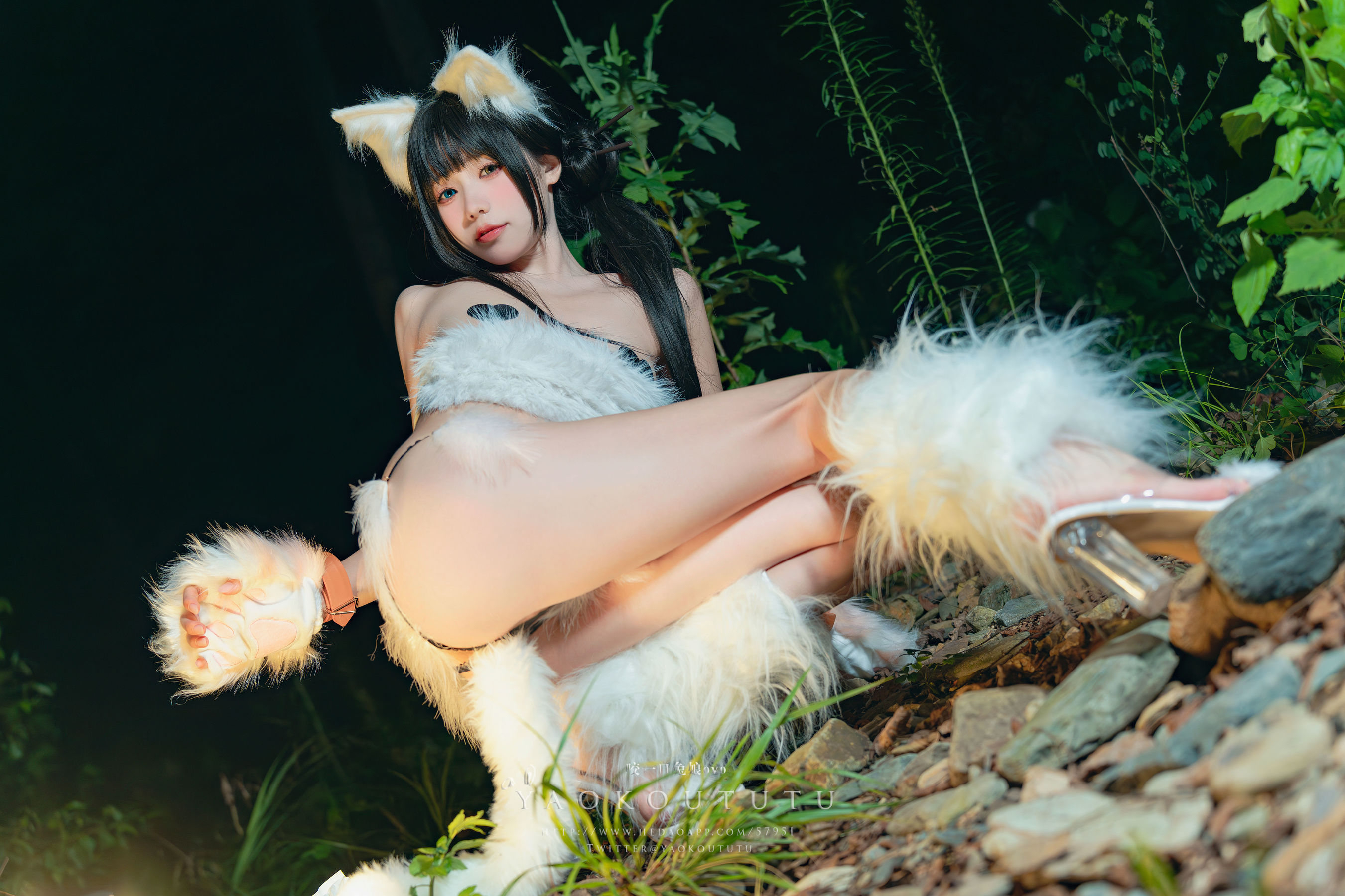 咬一口兔娘 - 狐灵