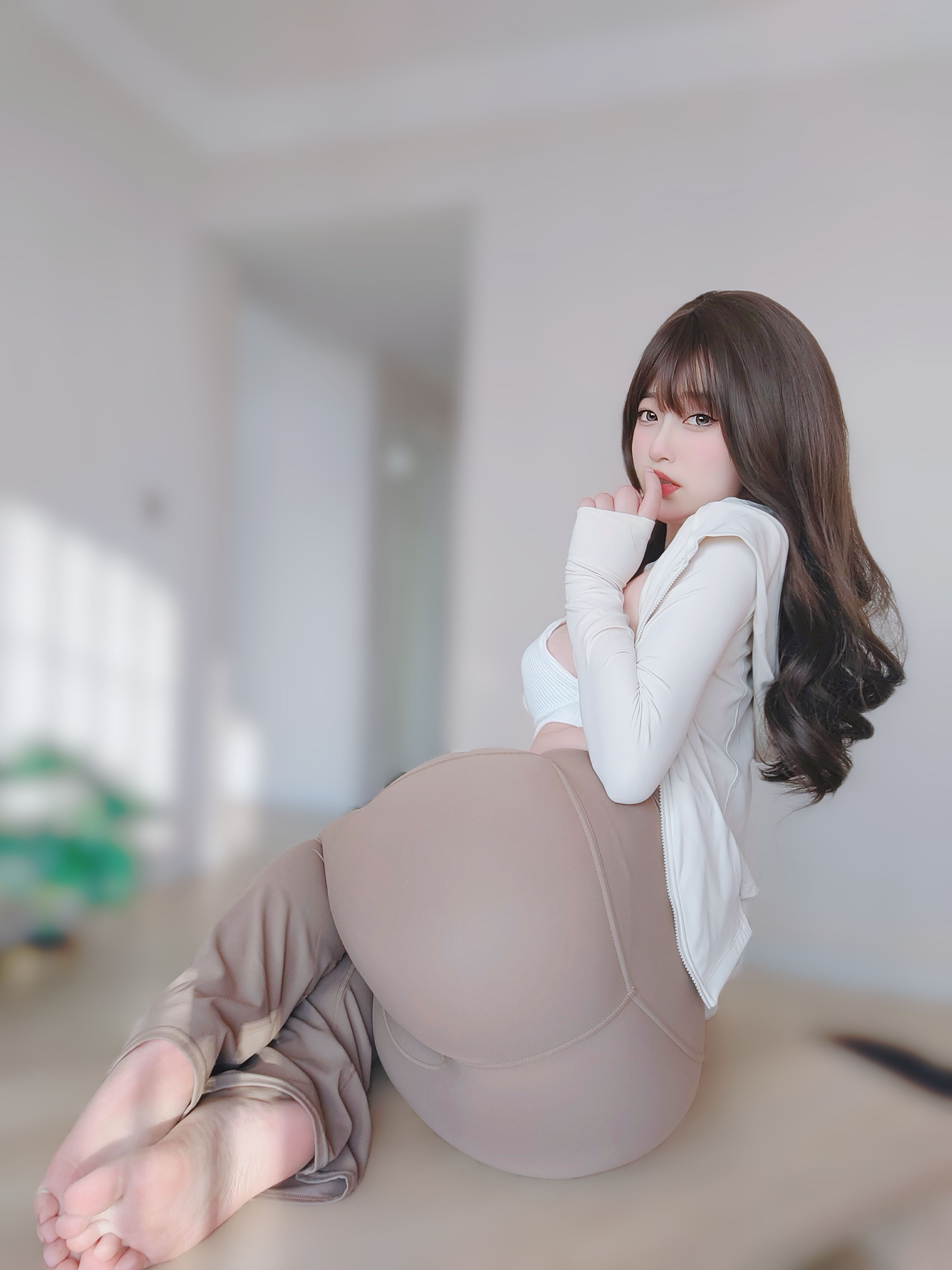 女主K - 瑜伽服