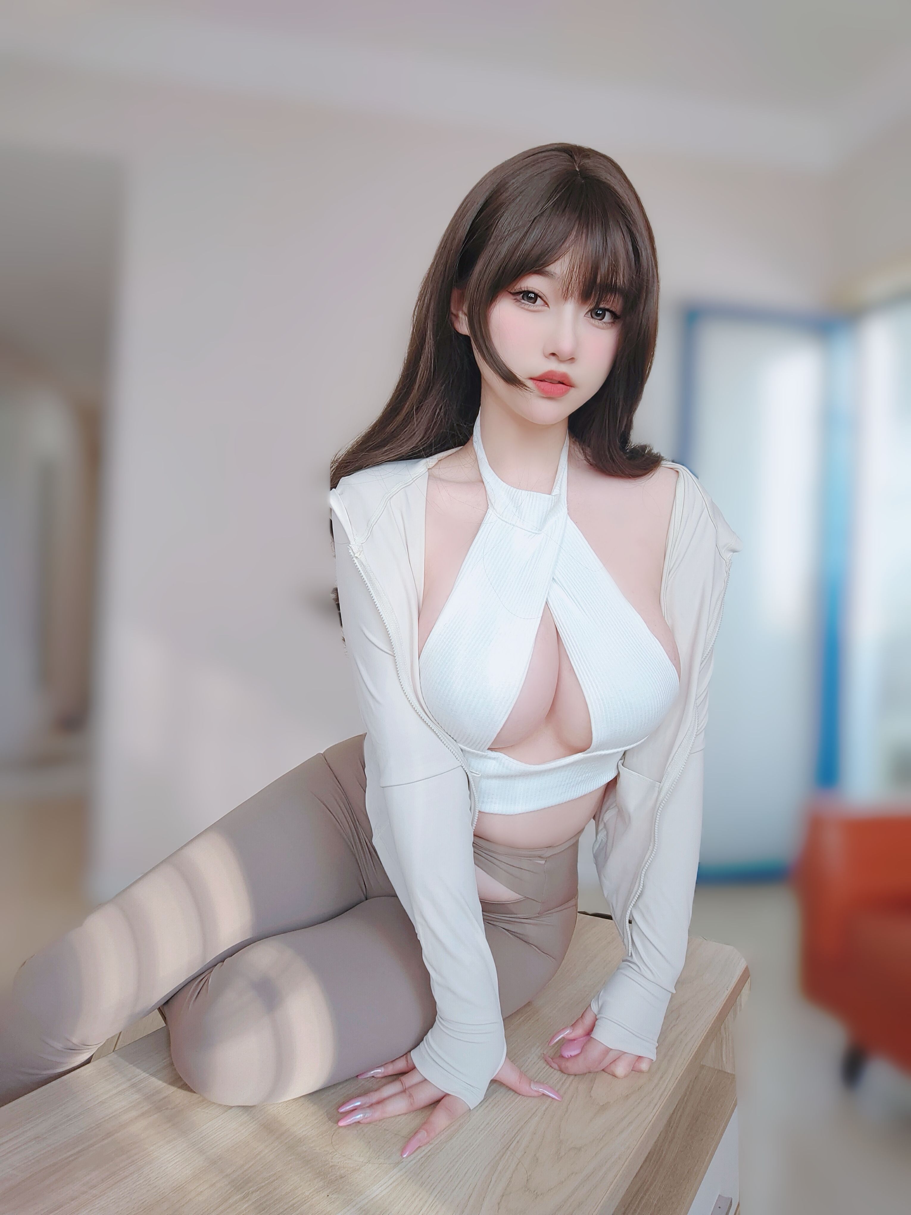 女主K - 瑜伽服