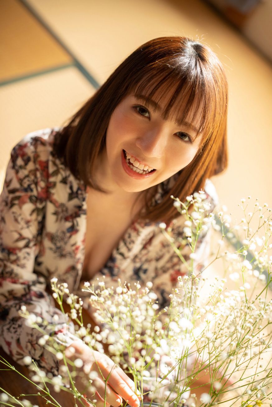 小花のん グラビア写真集 Petite Fleur ペティフルール