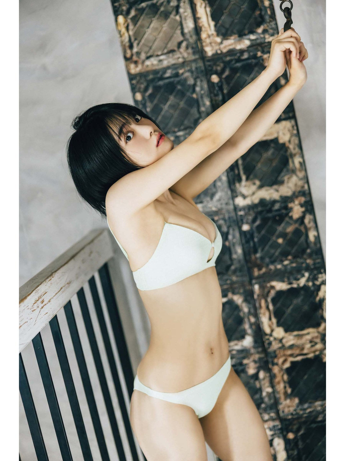 岡田彩夢 デジタル写真集 オトナチュラルの予感 (ヤングキング)