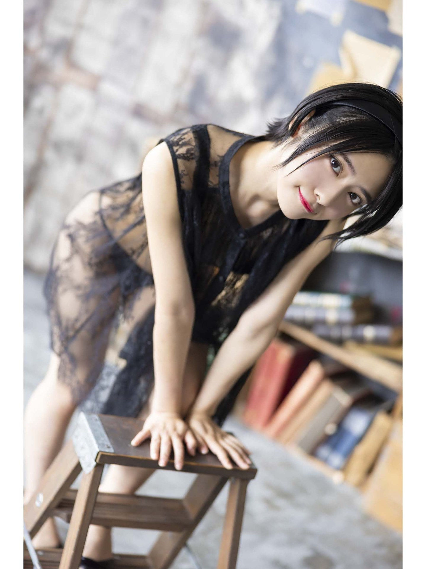 岡田彩夢 デジタル写真集 オトナチュラルの予感 (ヤングキング)