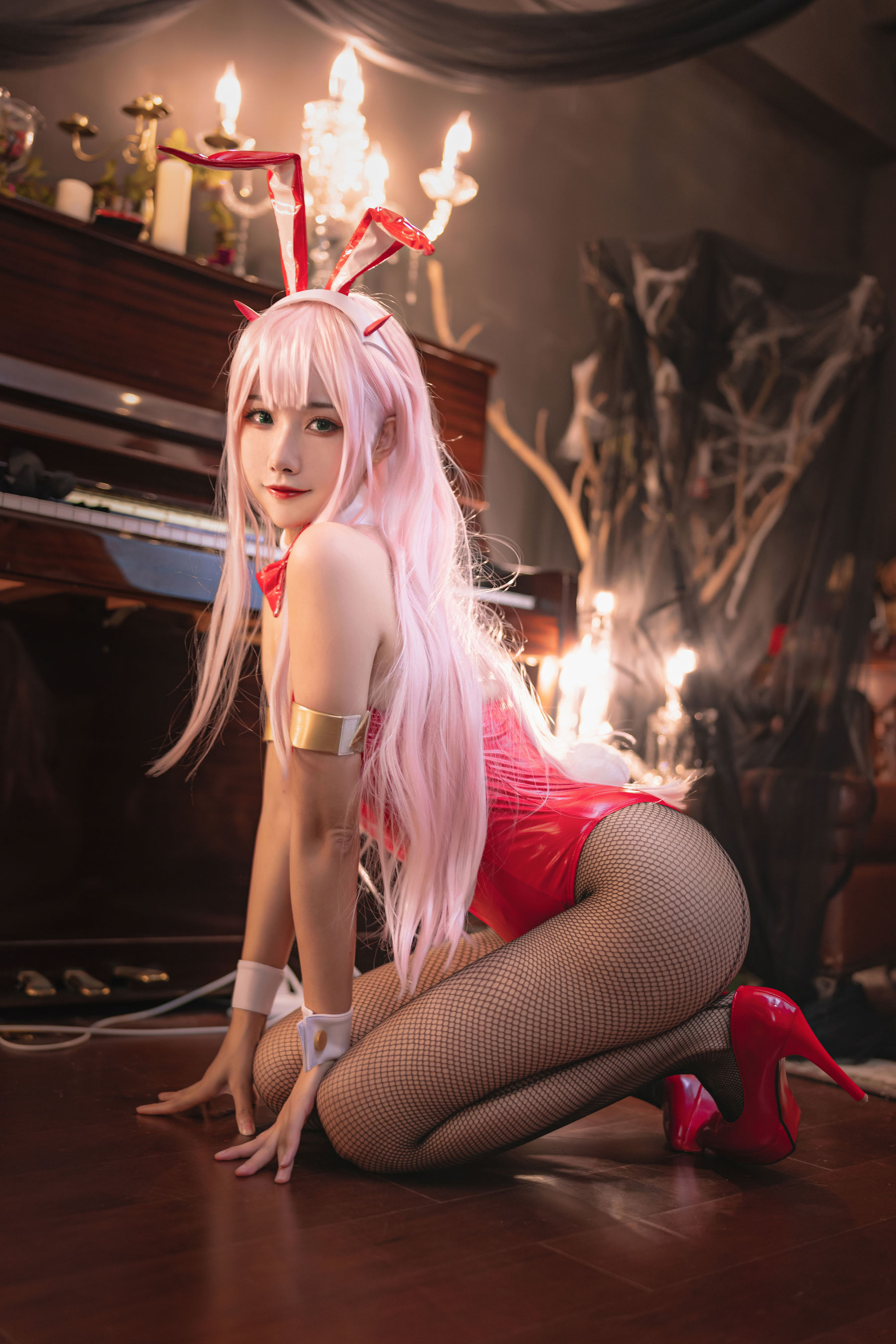 微博妹子Momoko葵葵 - DARLING in the FRANXX 兔女郎