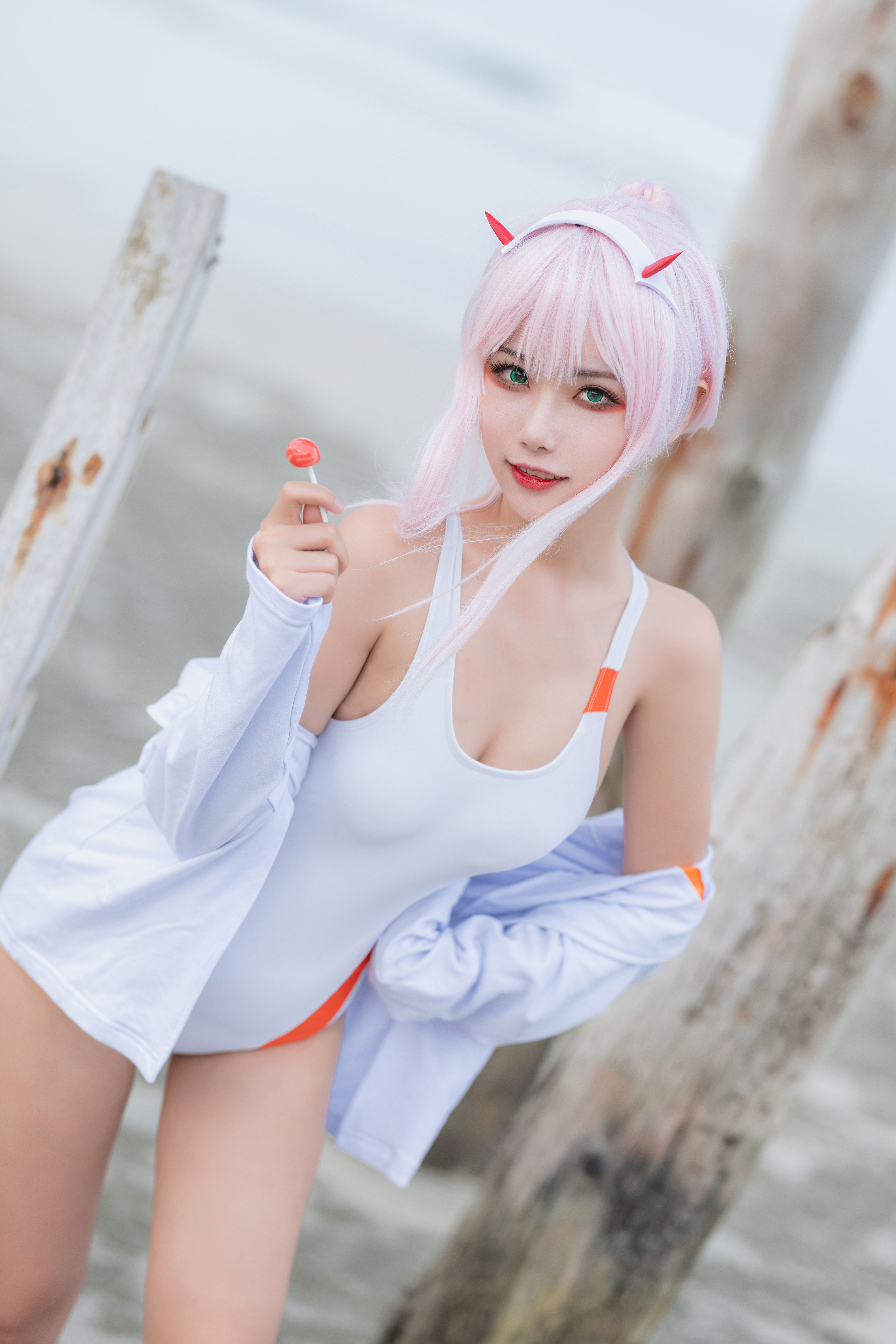 微博妹子Momoko葵葵 - DARLING in the FRANXX 泳装