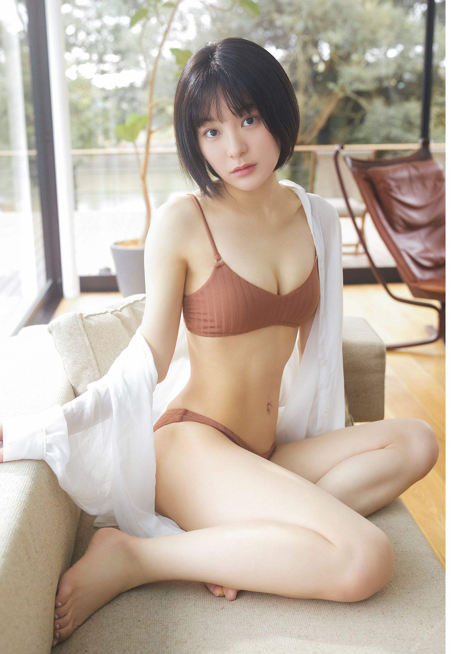 新田桃子 写真集「new age」