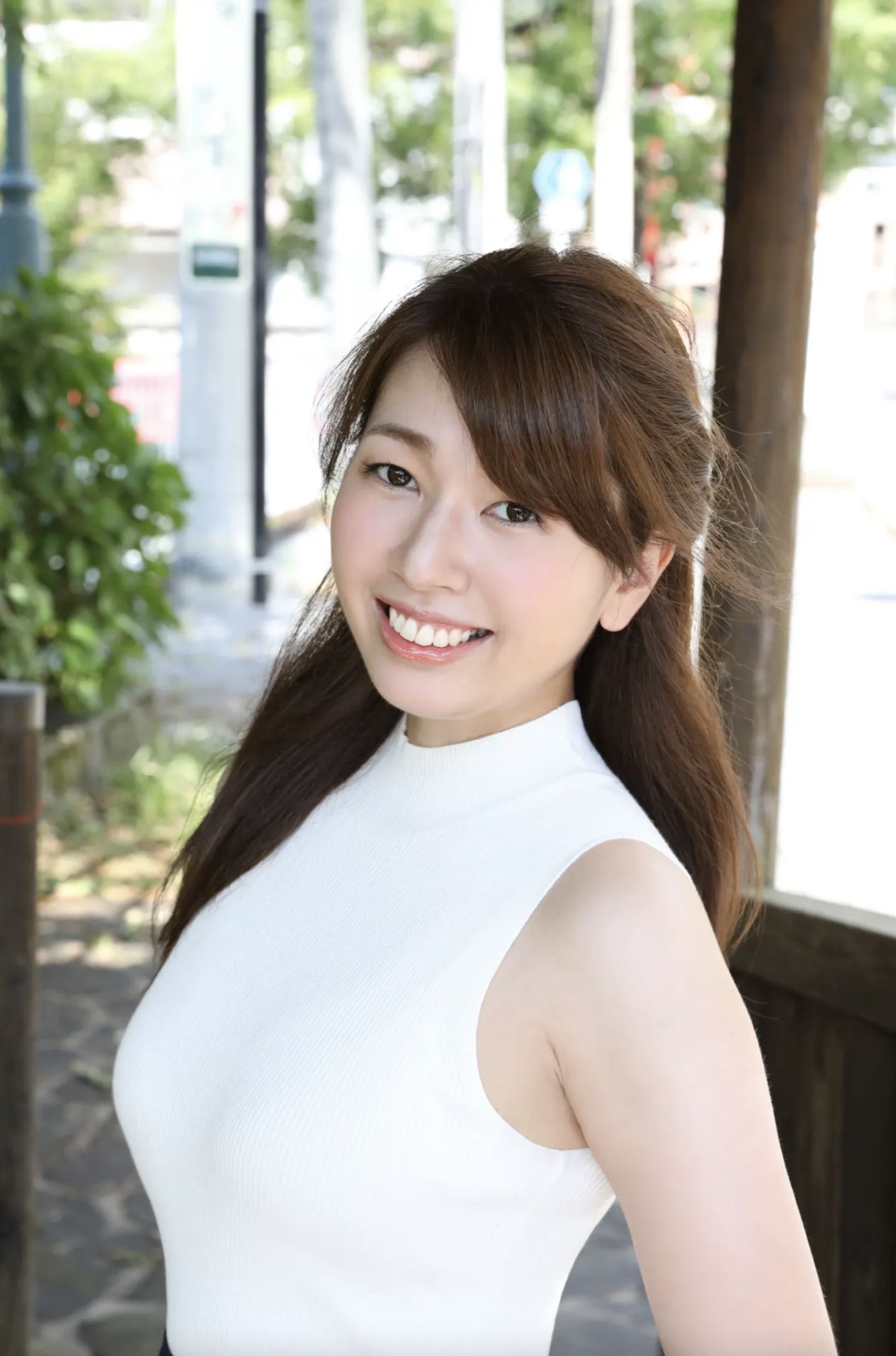 杉本佳代 東海No.1巨乳キャスター Ｇカップ乳初ヌード