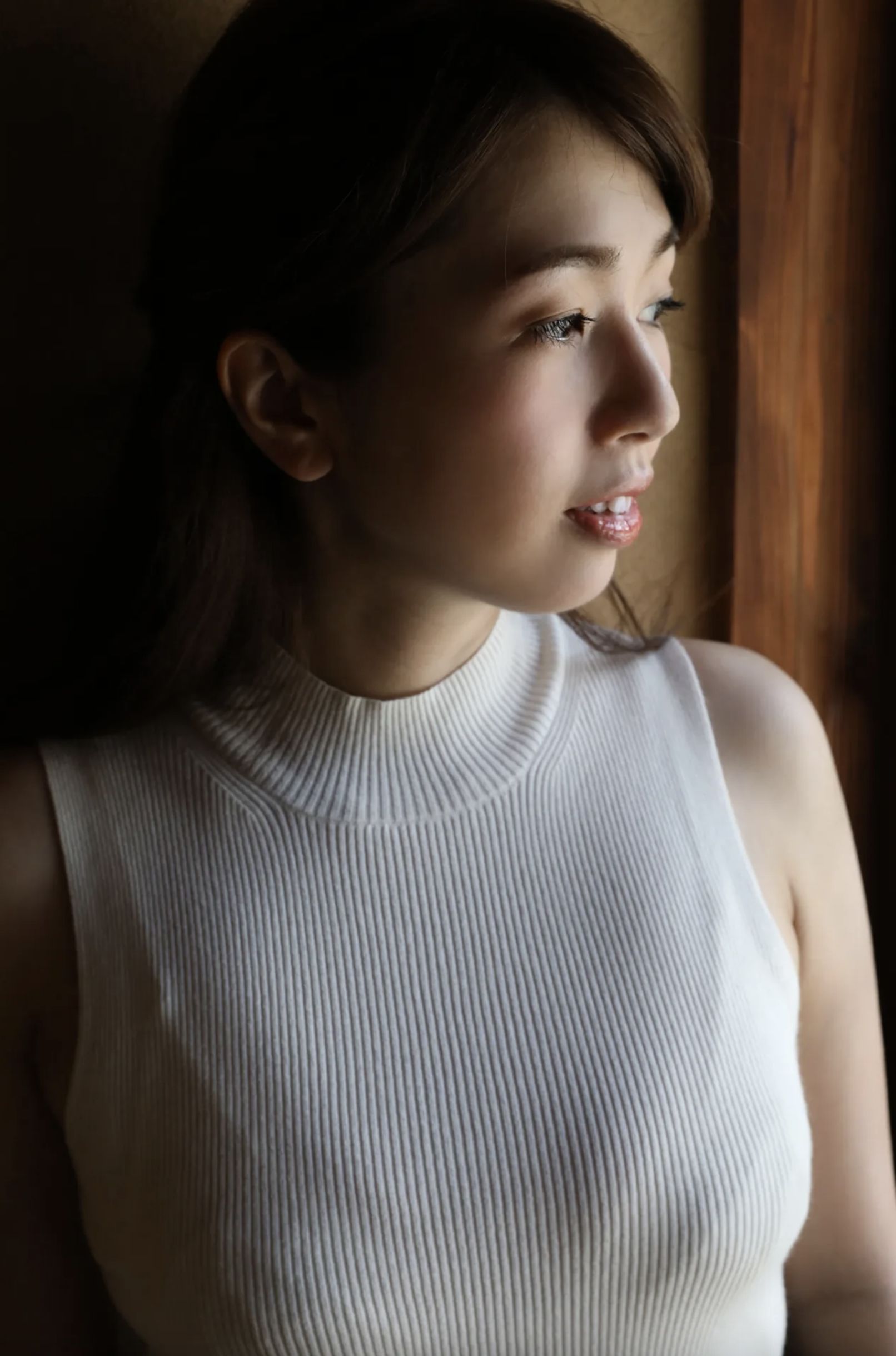 杉本佳代 東海No.1巨乳キャスター Ｇカップ乳初ヌード