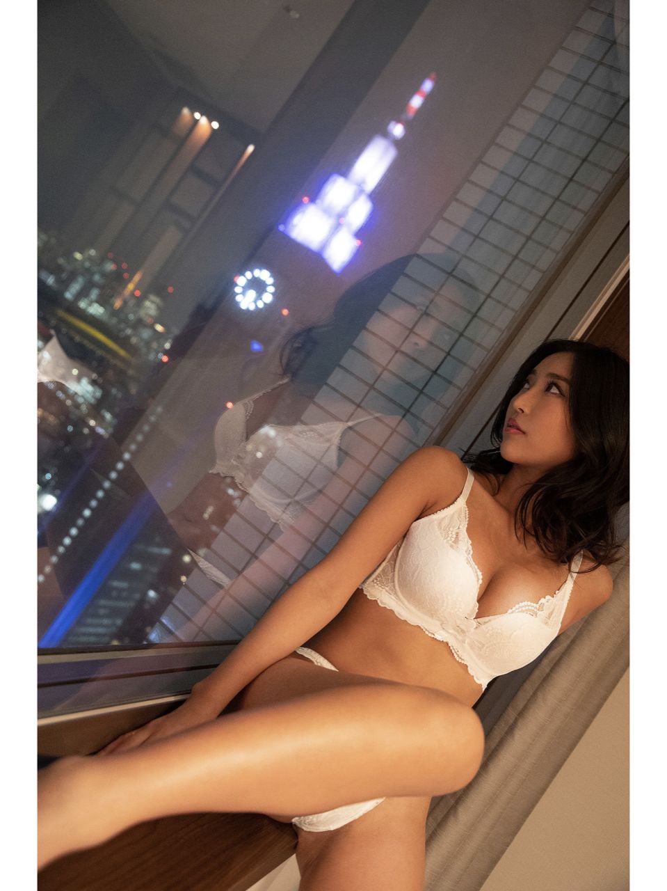 水川スミレ オフィシャルグラビア写真集 愛に溺れる 深愛