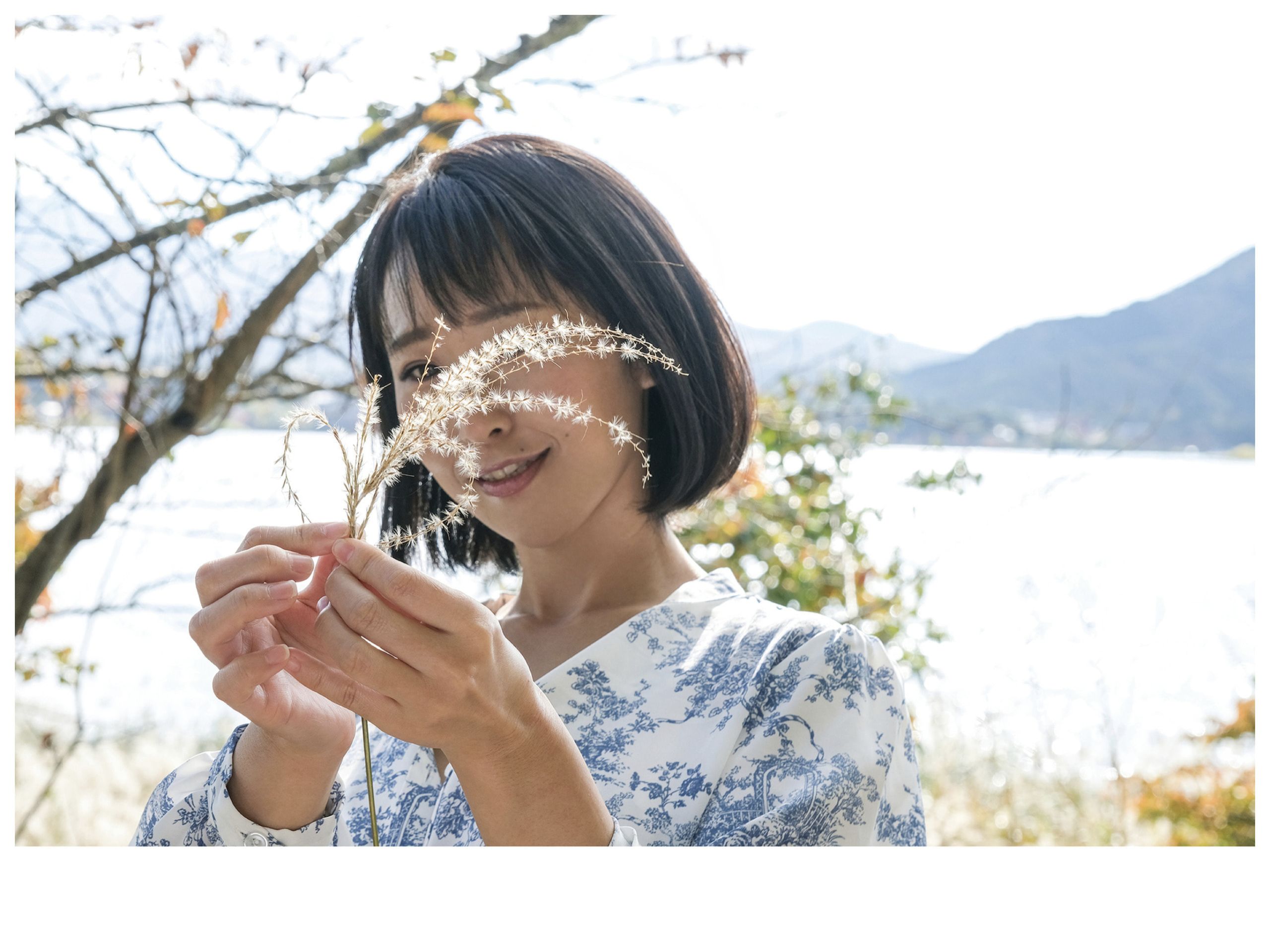 海埜ほたる - 蛍に照らされ