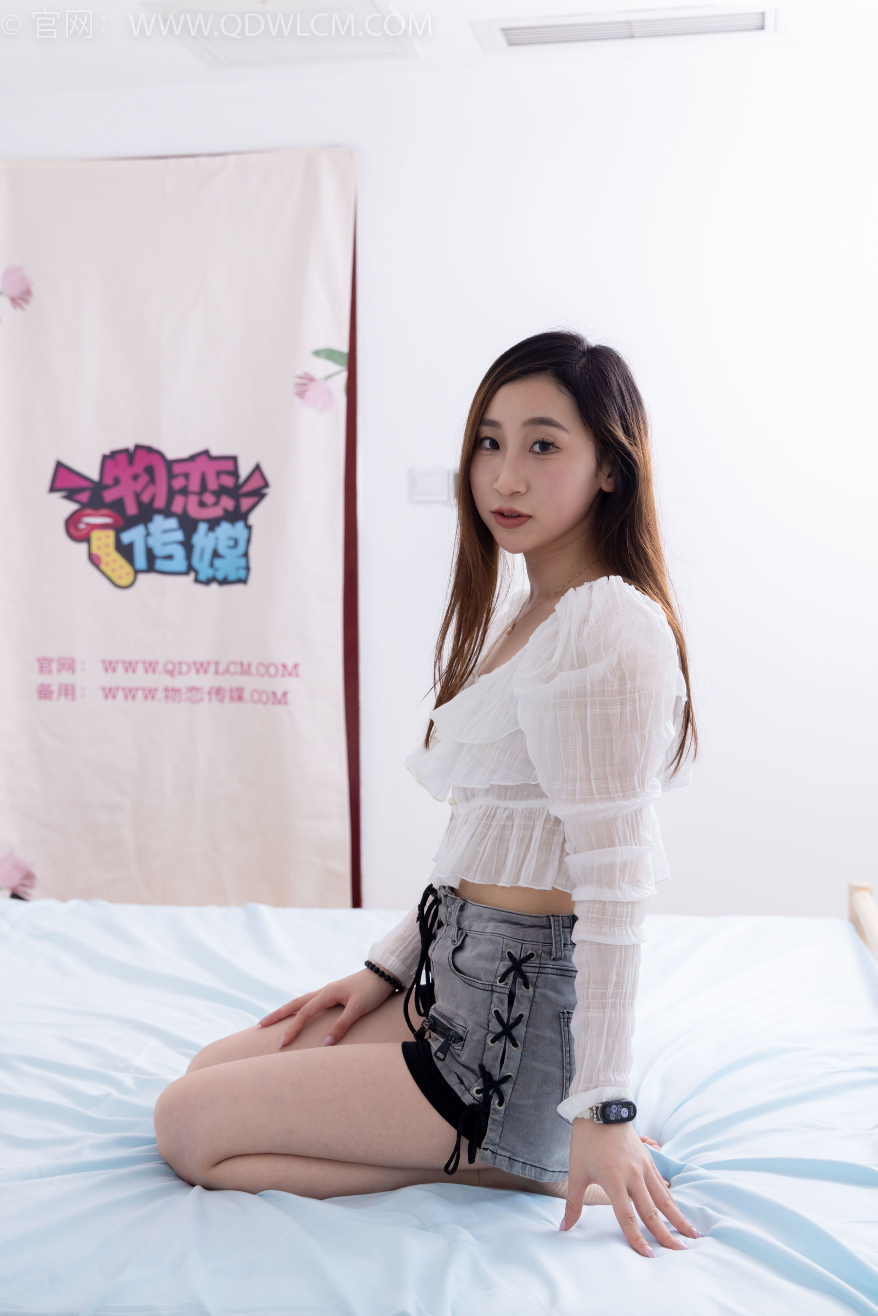 物恋传媒 No.1697 柚子 - 新人驾到