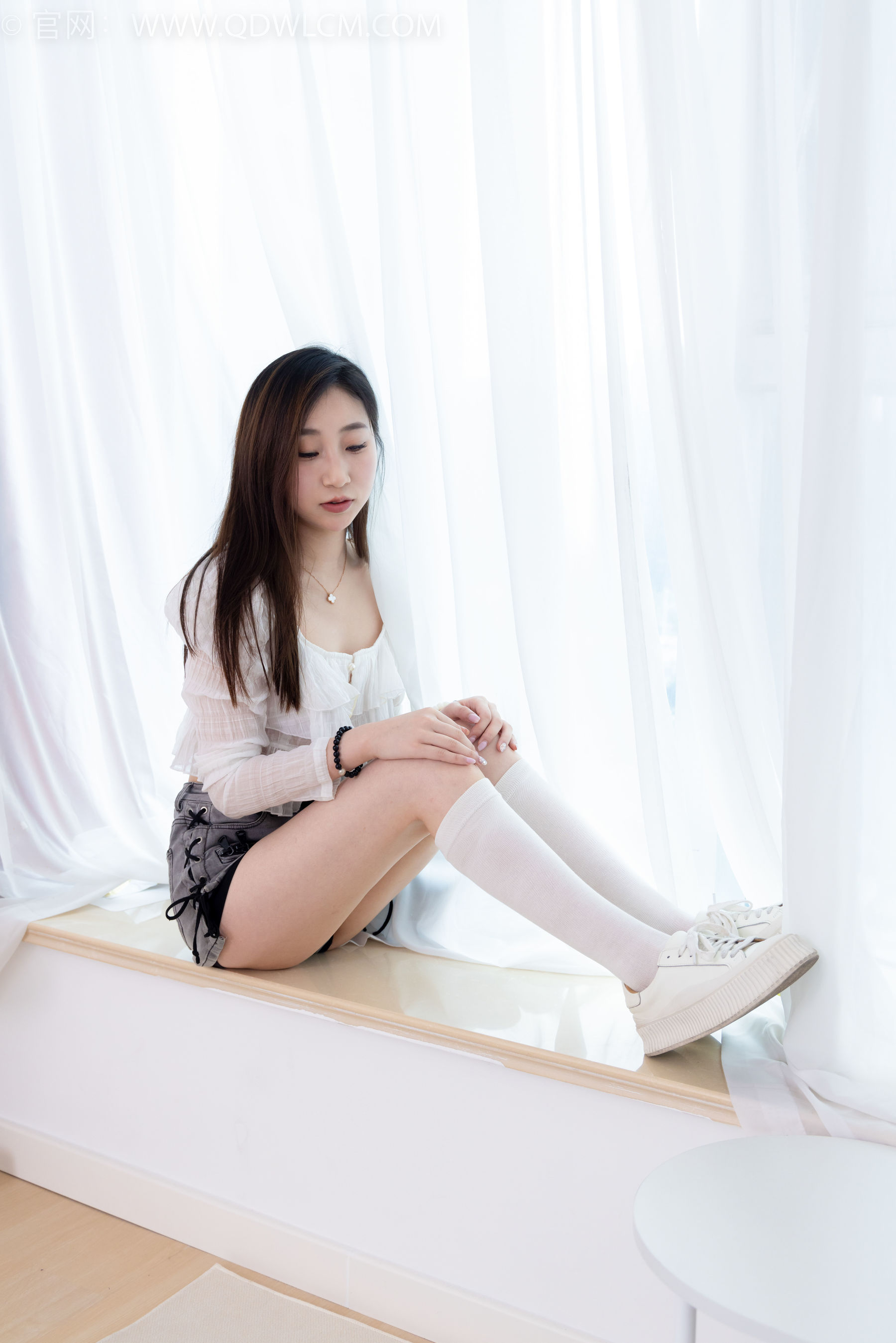 物恋传媒 No.1697 柚子 - 新人驾到